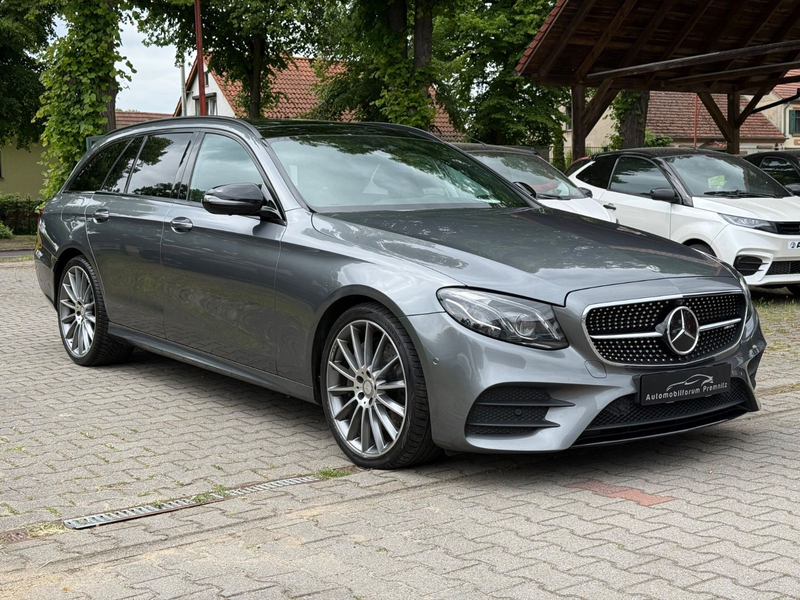 Mercedes-Benz E 400 4Matic AMG Line Burmester Head-Up 20-Zoll