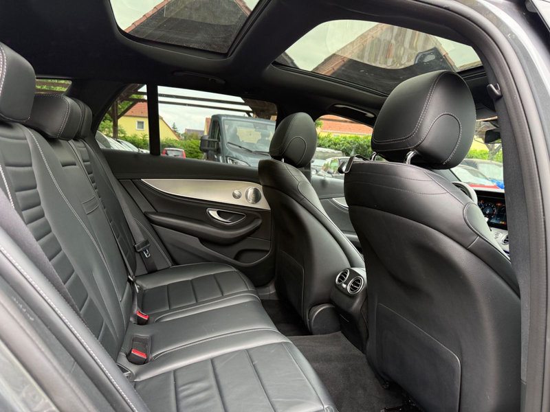 Mercedes-Benz E 400 4Matic AMG Line Burmester Head-Up 20-Zoll — photo 15