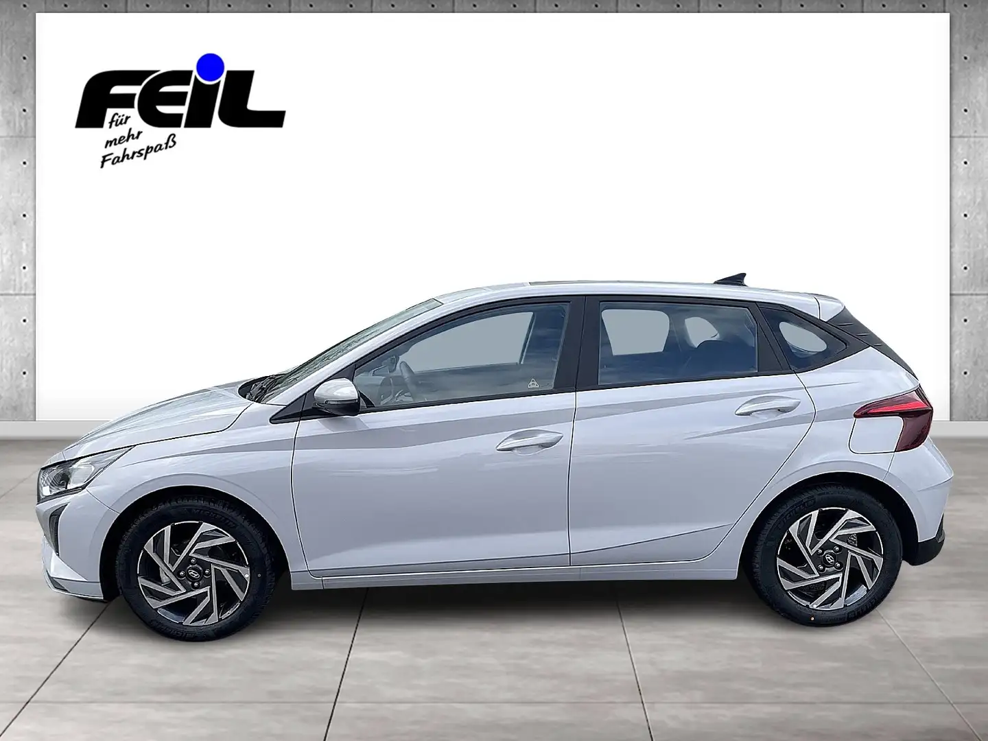 Hyundai i20 Select DAB RFK Klima PDC Grau - 2