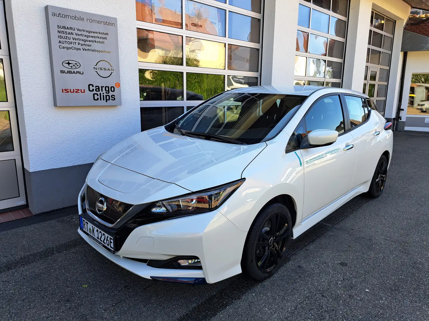 Nissan Leaf Acenta Winter-Paket 8-fach Weiß - 1
