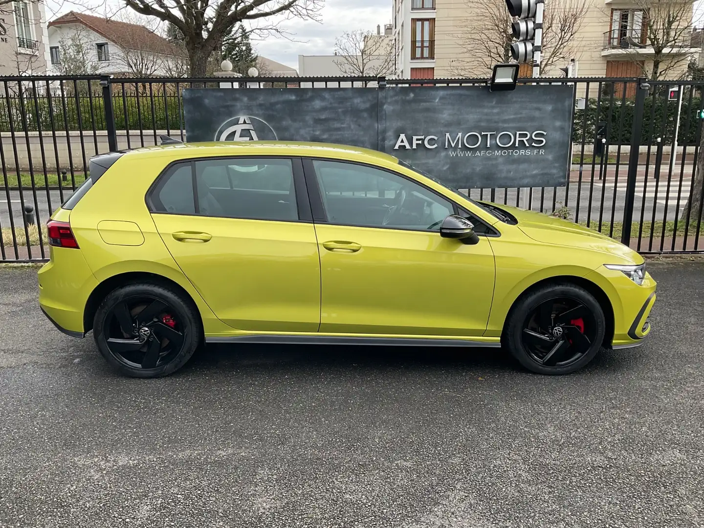 Volkswagen Golf 245 Ch GTE eHybrid DSG Jaune - 2