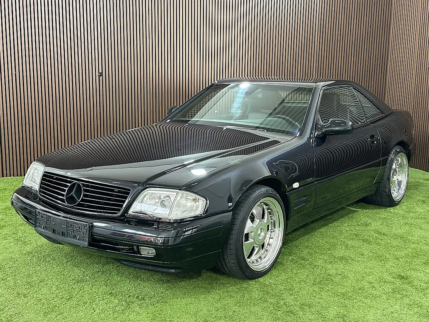 Mercedes-Benz SL 280 Final Edition R129 Roadster Aut. *1/674* *desig... Schwarz - 2