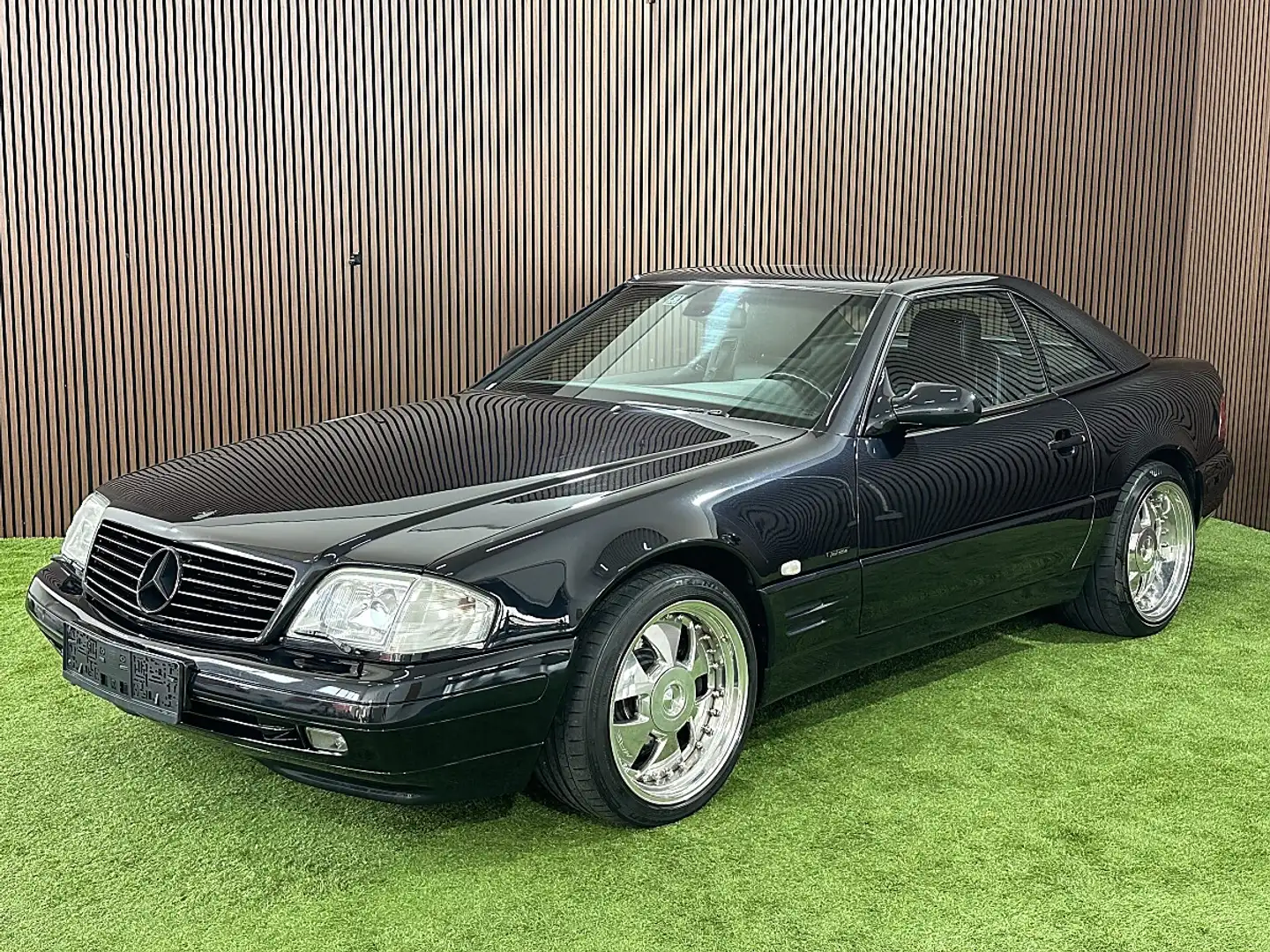 Mercedes-Benz SL 280 Final Edition R129 Roadster Aut. *1/674* *desig... Schwarz - 1