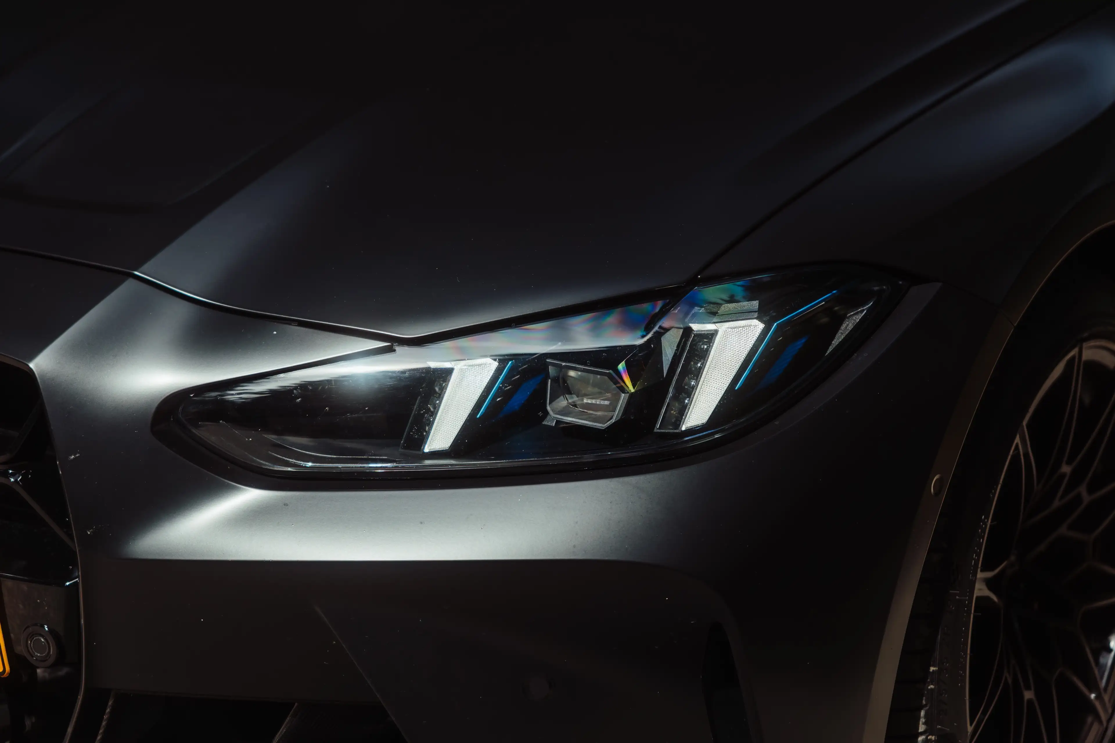 BMW M4 2024 BMW M4 Competition M xDrive Full option car delivered with extensive upgrade package ready to be installed — photo 7