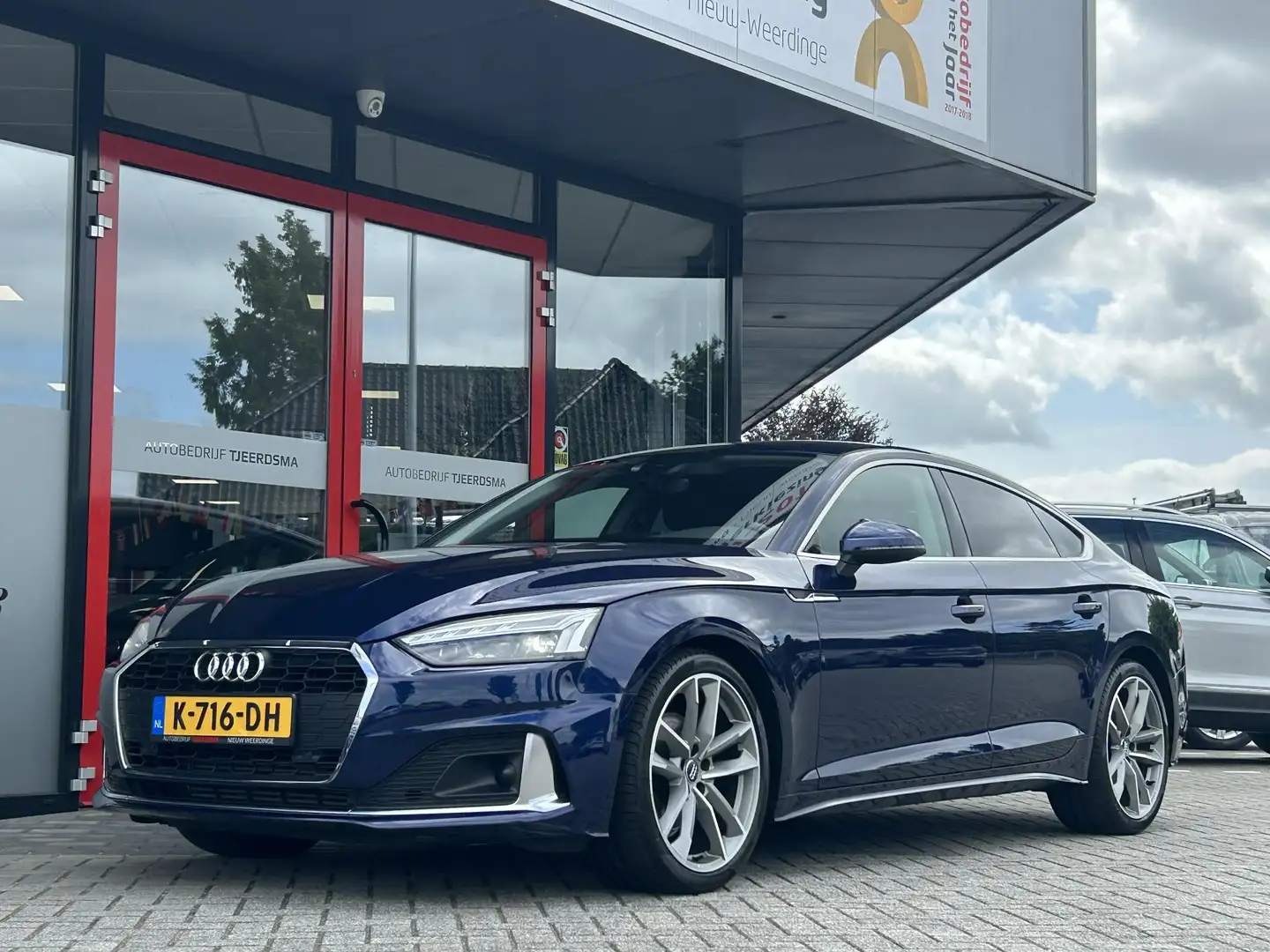 Audi A5 Sportback 40 TFSI S edition | Trekhaak Wegklapbaar Blauw - 2