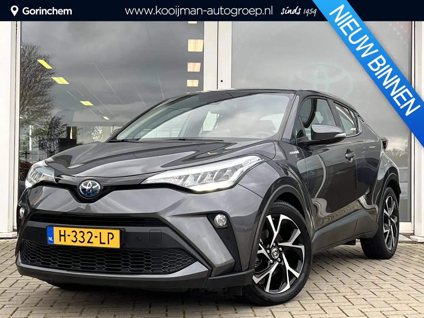 Toyota C-HR 2.0 Hybrid Dynamic | Navi | Apple CarPlay/Android Grijs - 1