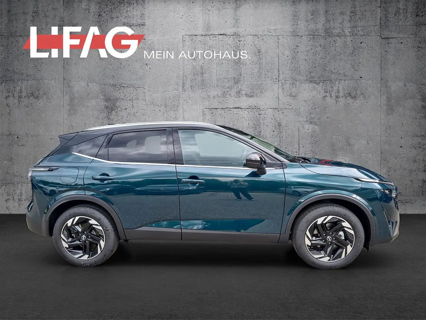Nissan Qashqai 1,3 MHEV 4x4 N-Connecta+ Xtronic !Modell2025! *... Grün - 2