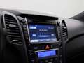 Hyundai i30 1.6 GDi Passion AUTOMAAT | PANORAMADAK | NAVIGATIE Rood - thumbnail 32
