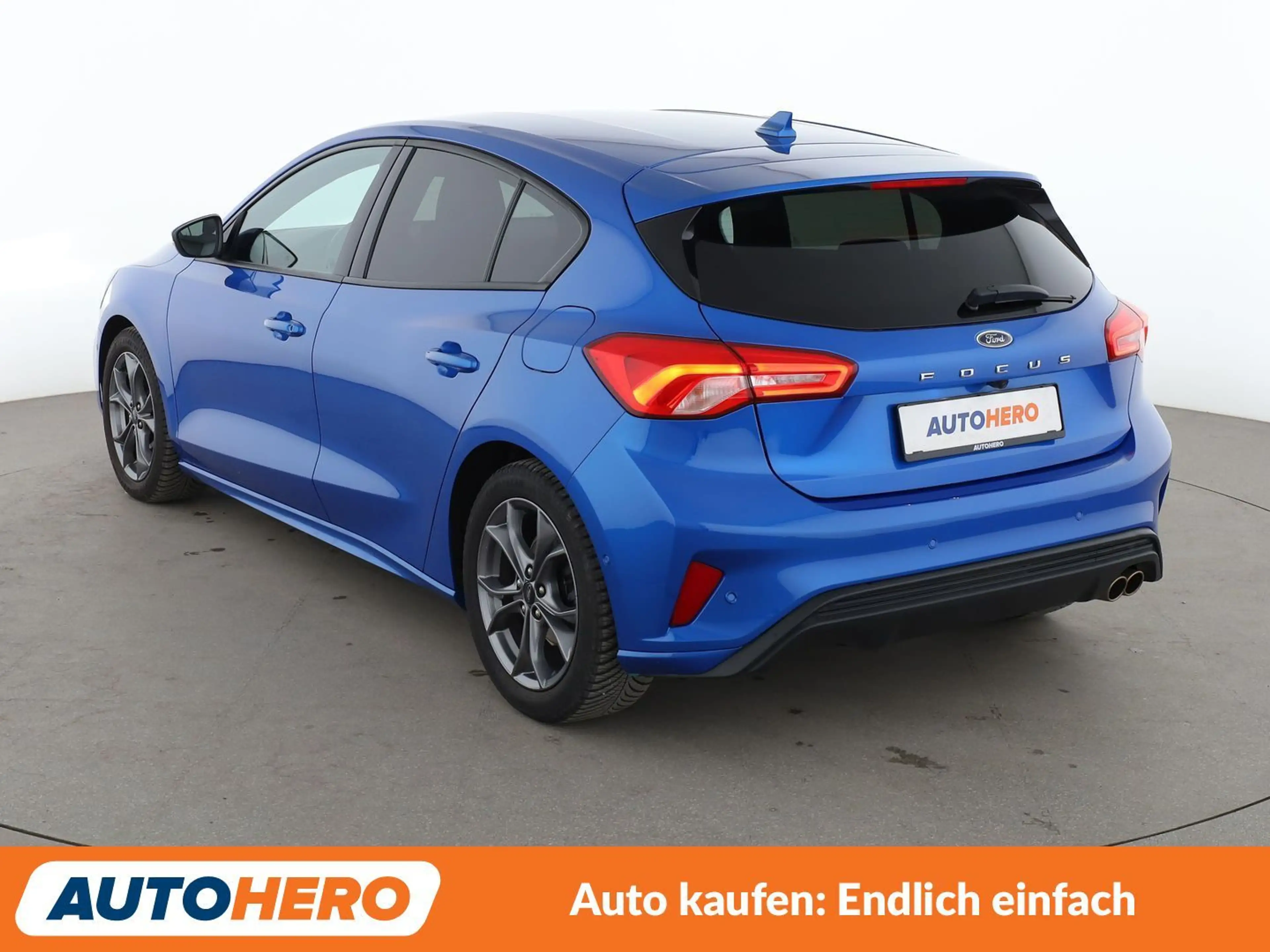 Ford Focus 1.0 EcoBoost ST-Line Aut.*NAVI*CAM*LED*ACC*SHZ*LHZ — photo 4