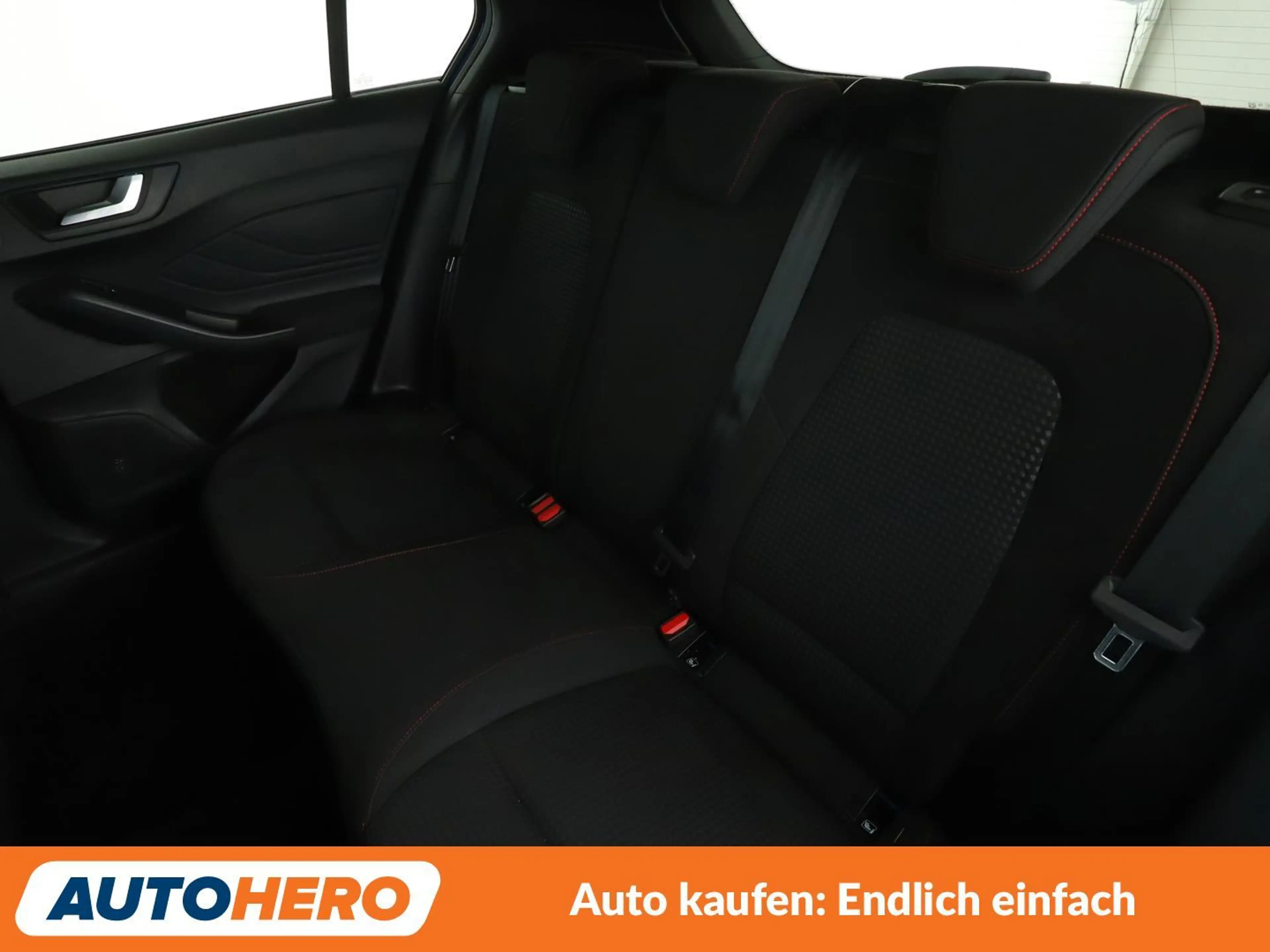 Ford Focus 1.0 EcoBoost ST-Line Aut.*NAVI*CAM*LED*ACC*SHZ*LHZ — photo 14