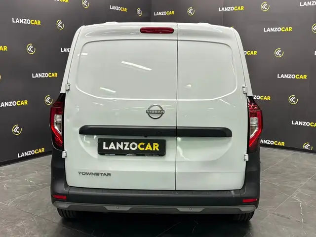 Nissan Townstar view 5