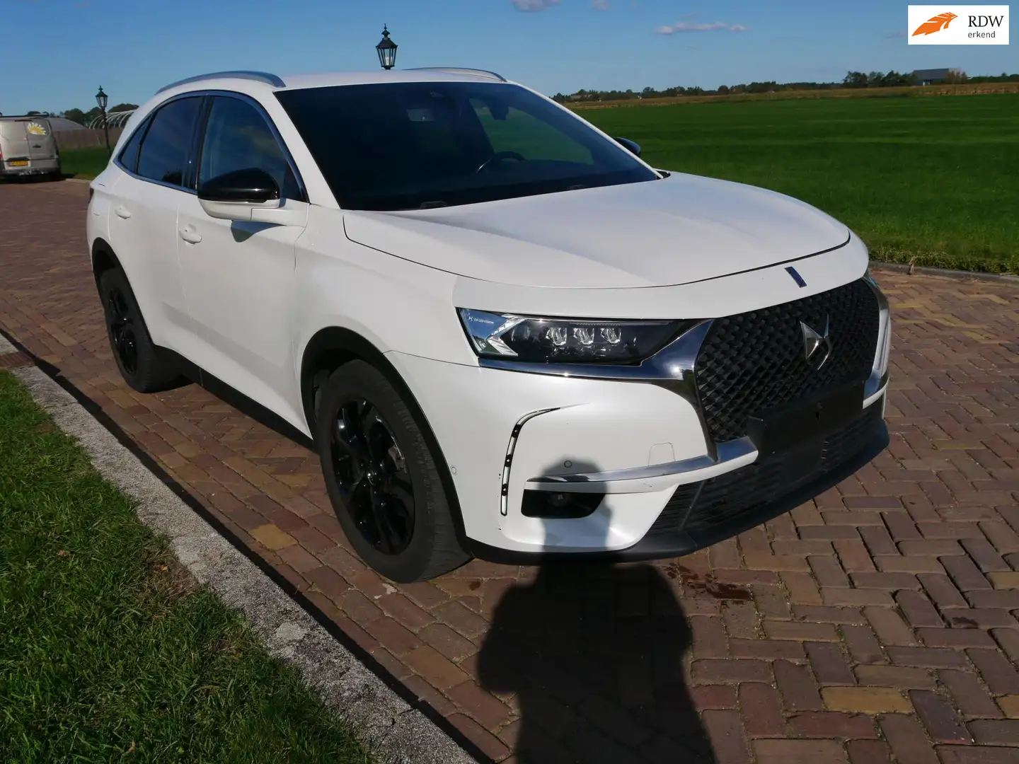 DS Automobiles DS 7 Crossback 1.5 BlueHDI So Chic AUT LED ** 11499 NETTO ** Wit - 1