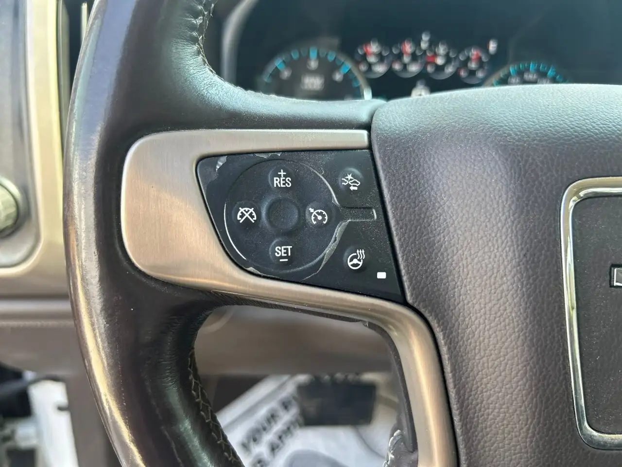 GMC Sierra 1500 снимка GMC Sierra 1500