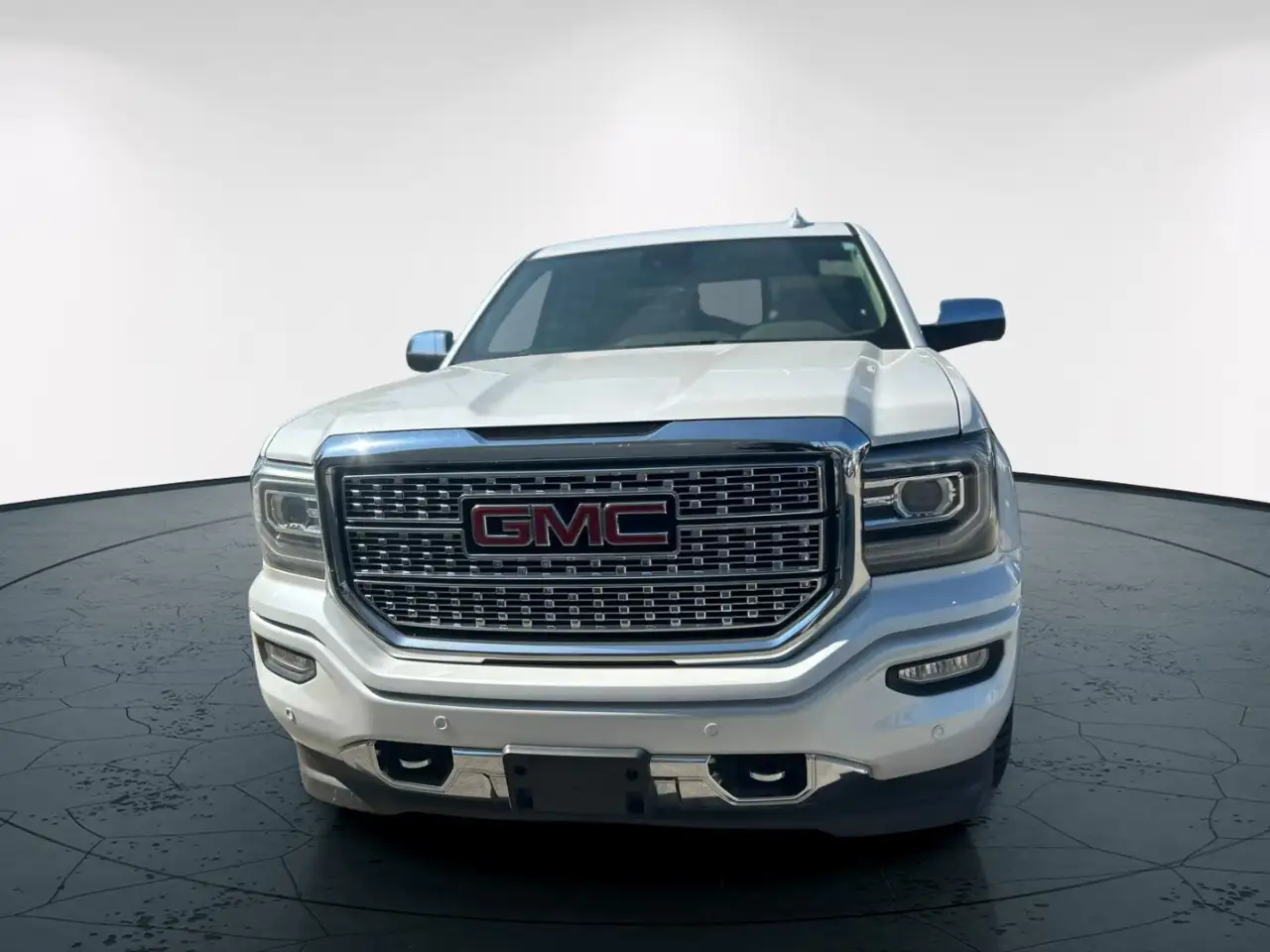 GMC Sierra 1500 снимка GMC Sierra 1500
