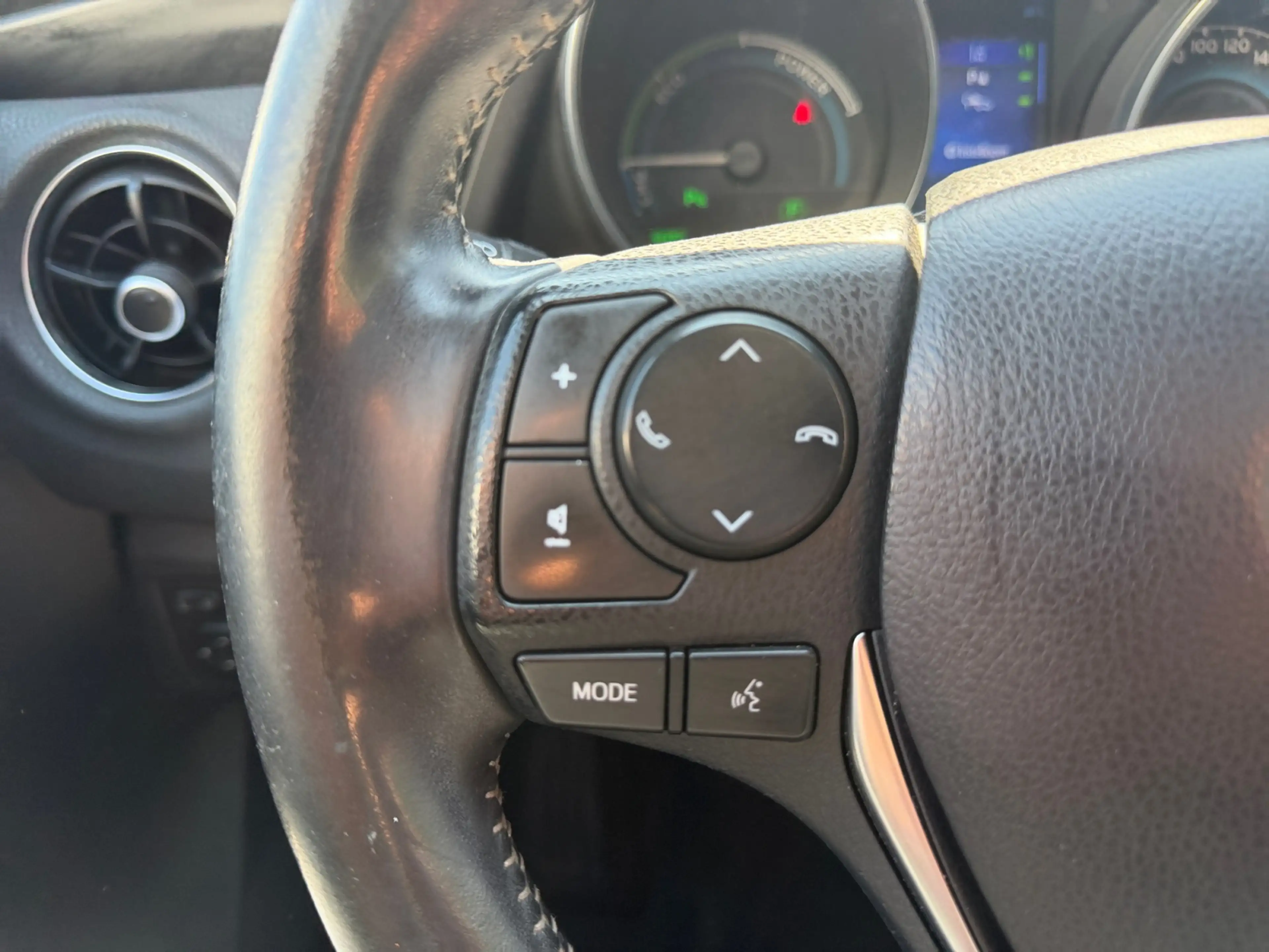 Toyota Auris Touring Sports 1.8 Hybrid Dynamic Aut- Panoramadak — photo 15