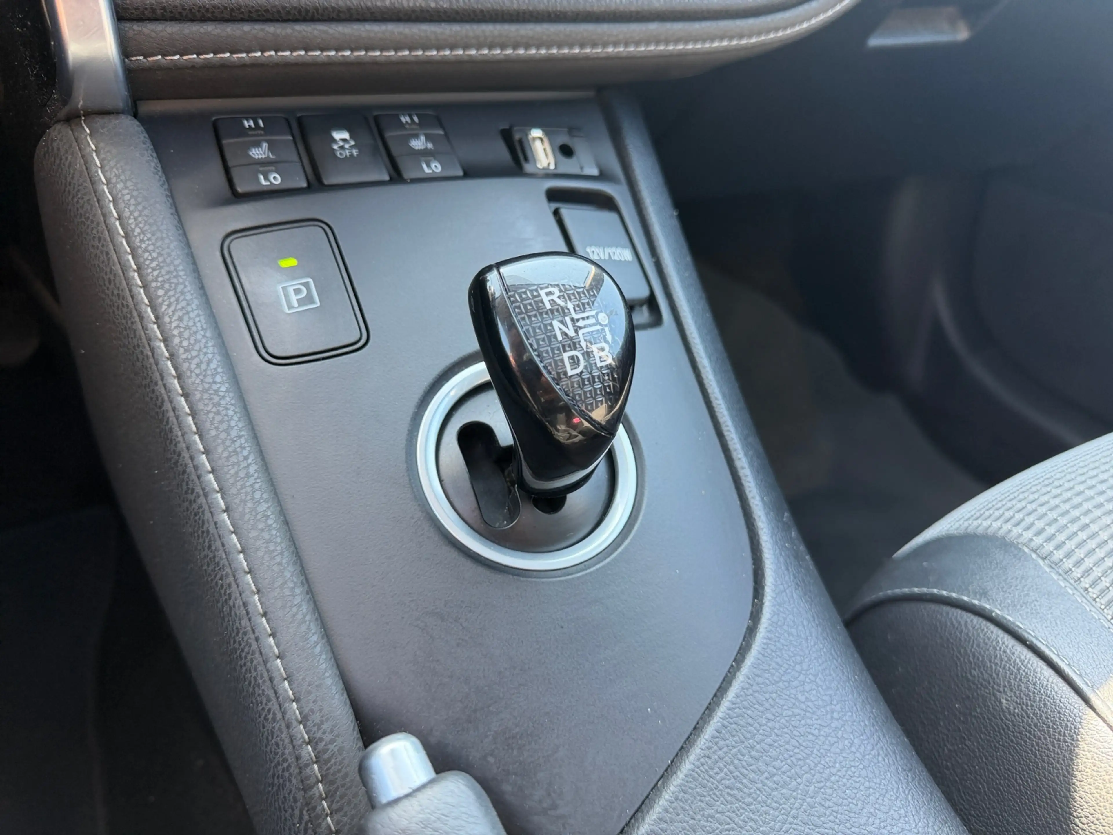 Toyota Auris Touring Sports 1.8 Hybrid Dynamic Aut- Panoramadak — photo 13