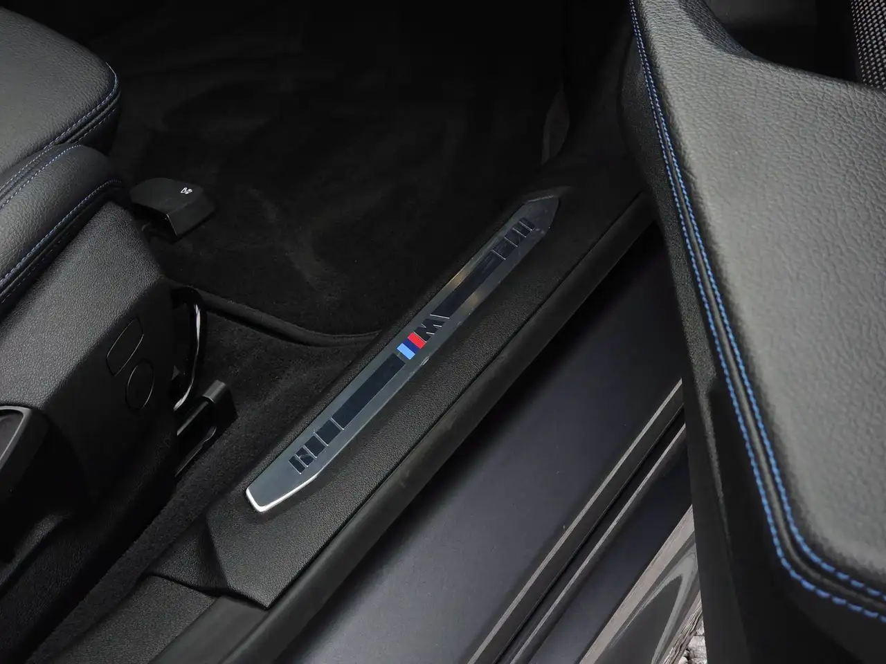 BMW 218 iA Gran Coupé PACK M ECL. AMBIANT FULL LED, миниатюра 15
