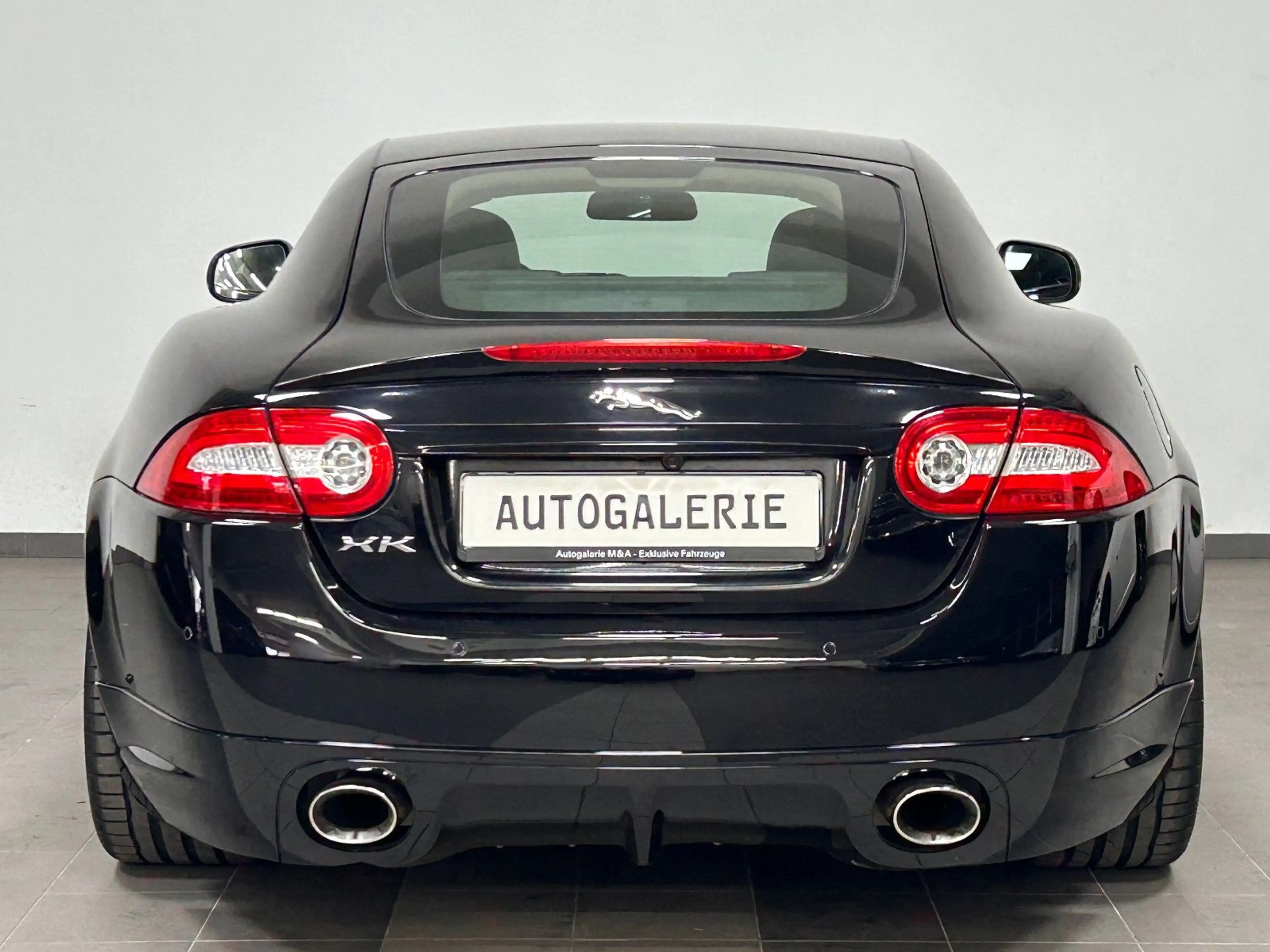 Jaguar XK Coupe 5.0 V8 Coupe | Black Pack! — photo 23