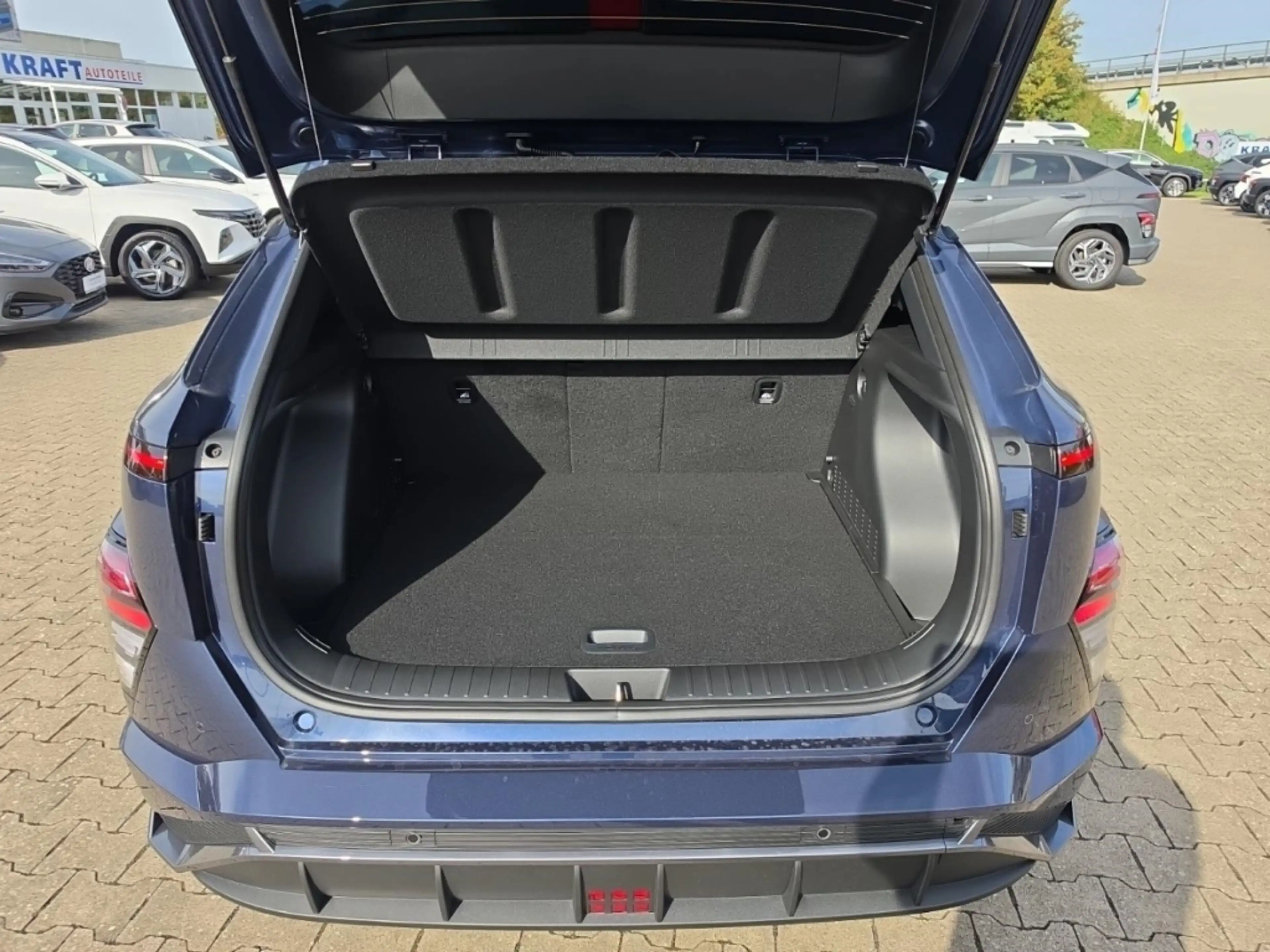Hyundai KONA N Line Elektro 2WD 64 StandHZG Navi Digitales Cock — photo 12
