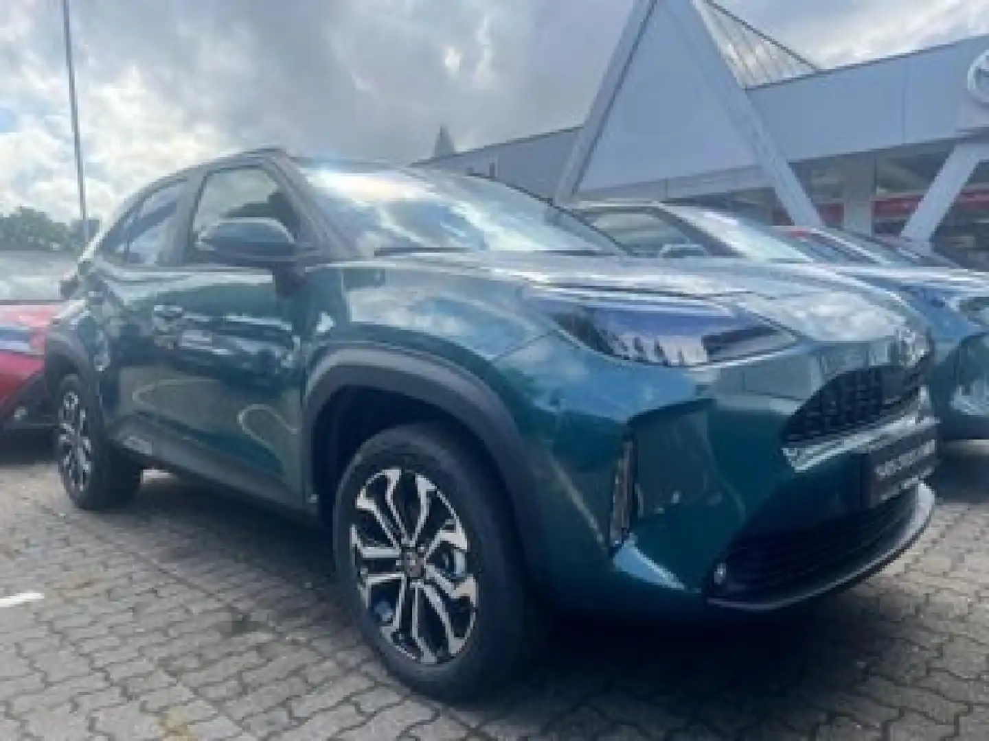 Toyota Yaris Cross Hybrid Teamplayer Safety+Winter-P Groen - 2