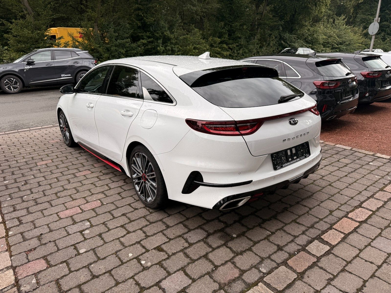 Kia ProCeed / pro_cee'd — photo 6