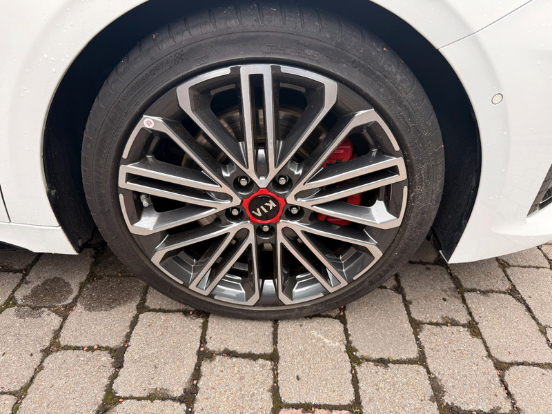 Kia ProCeed / pro_cee'd — photo 9