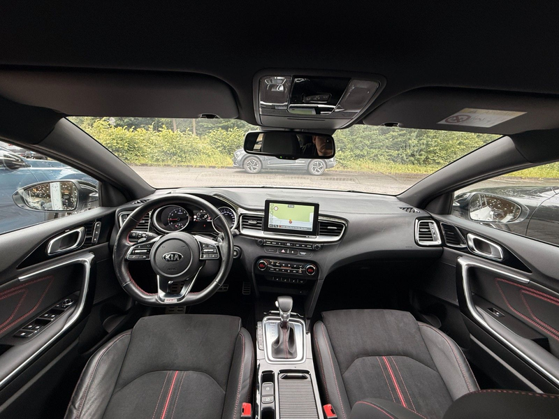 Kia ProCeed / pro_cee'd — photo 13