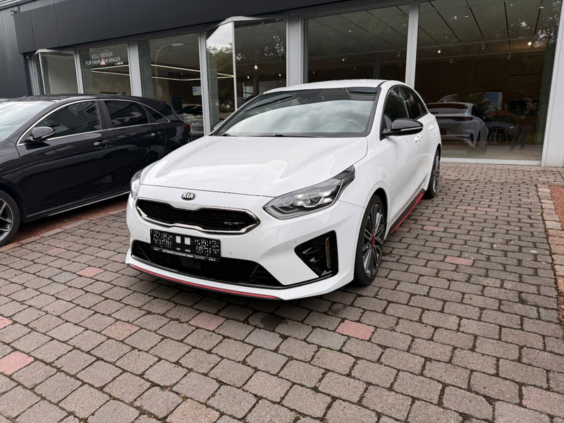 Kia ProCeed / pro_cee'd — photo 2