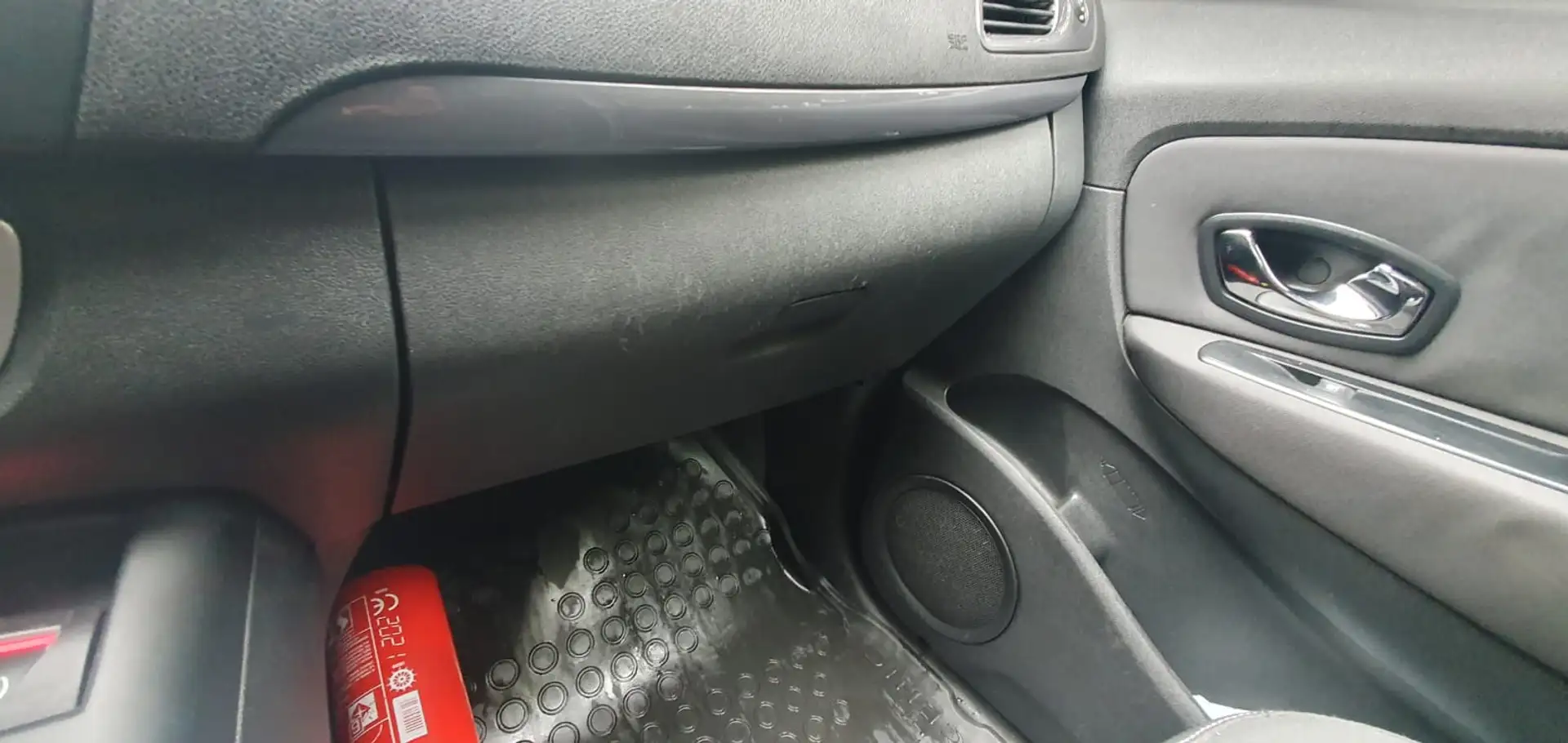 Renault Grand Scenic Noir - 2