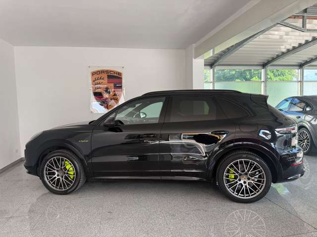 Porsche Cayenne E-Hybrid - SPORTPAKET- SPORT DESIGN PAKE