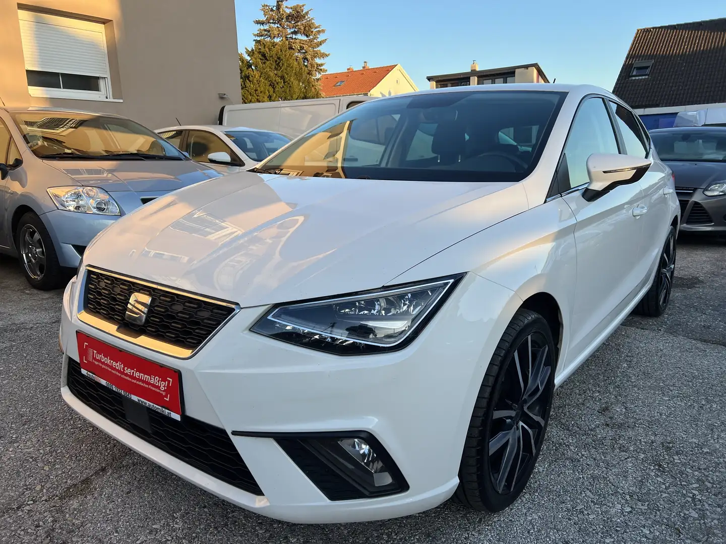 SEAT Ibiza Style Weiß - 1
