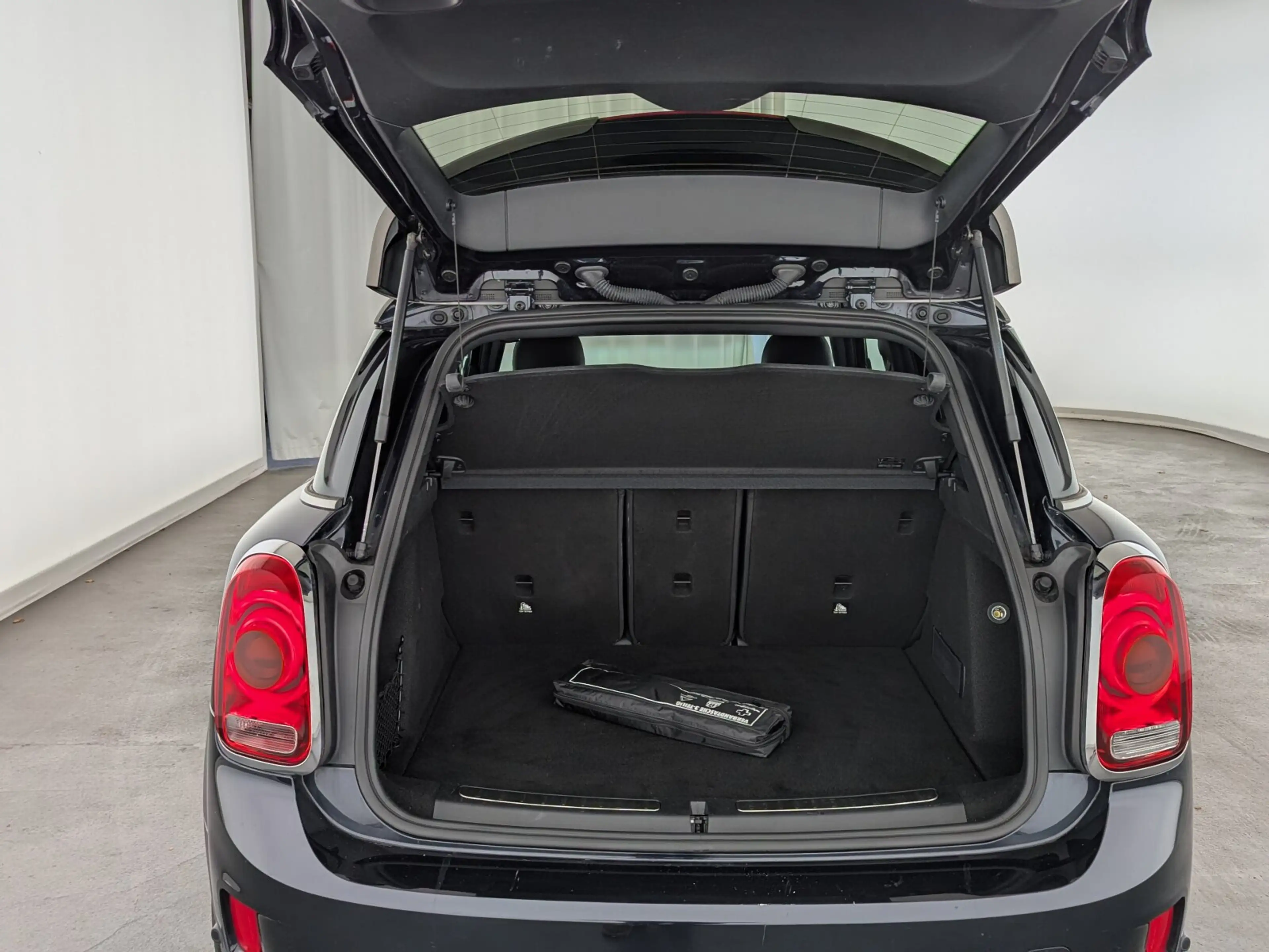 MINI Cooper D Countryman COUNTRYMAN Cooper D LED+NAVI+LEDER+PDC+SHZ+TEMP+ — photo 9