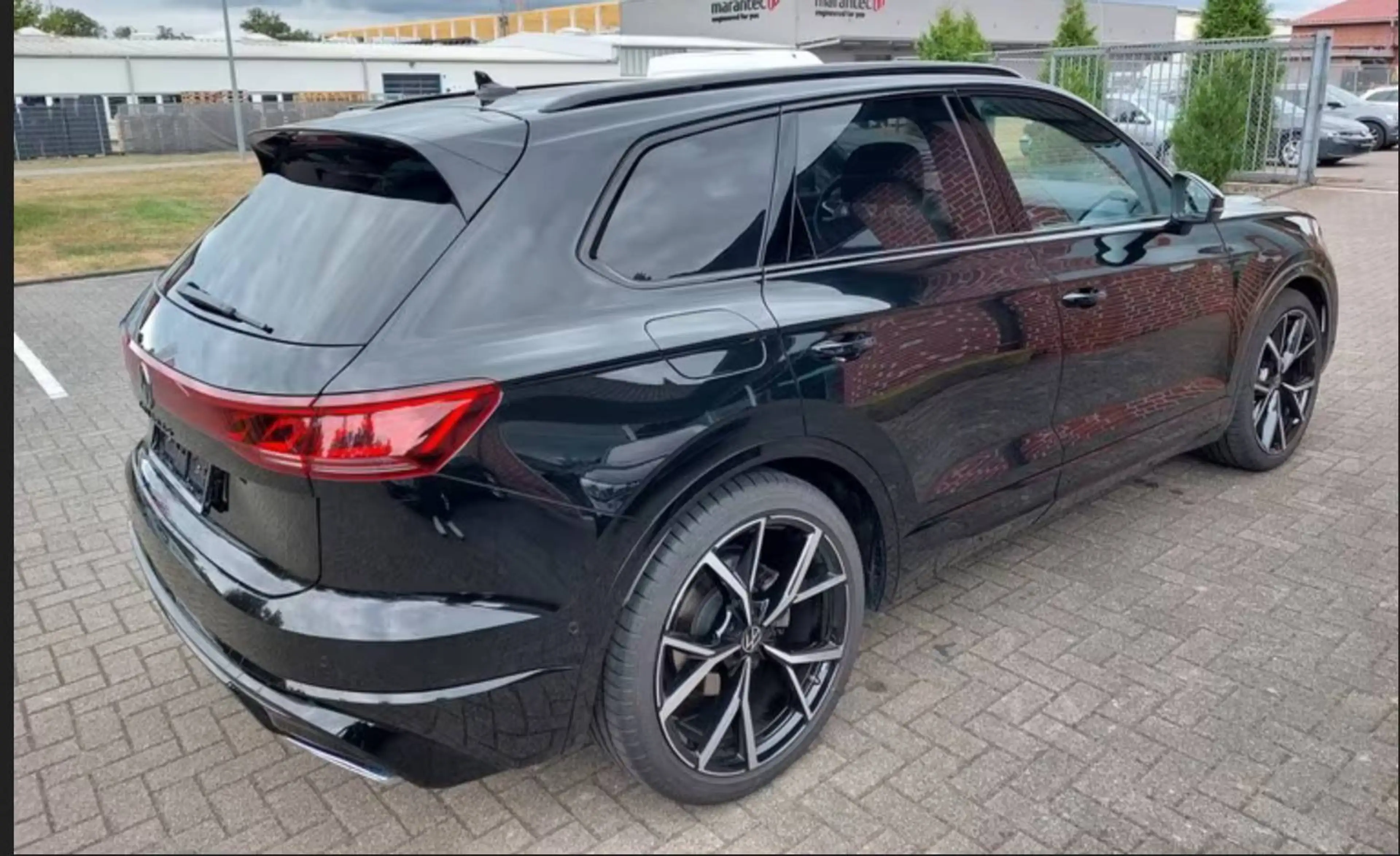 Volkswagen Touareg 3.0 TDI 210 kW 4Motion R-Line — photo 5