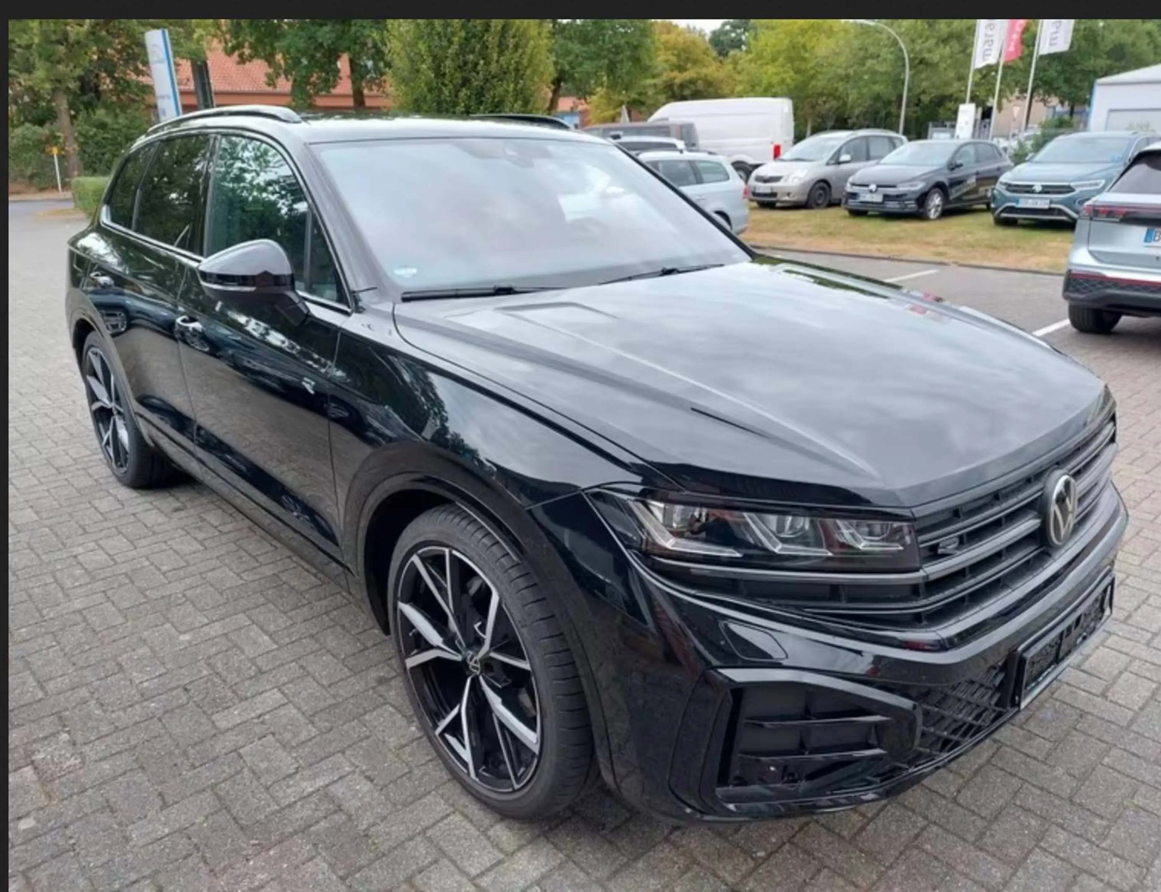 Volkswagen Touareg 3.0 TDI 210 kW 4Motion R-Line — photo 6