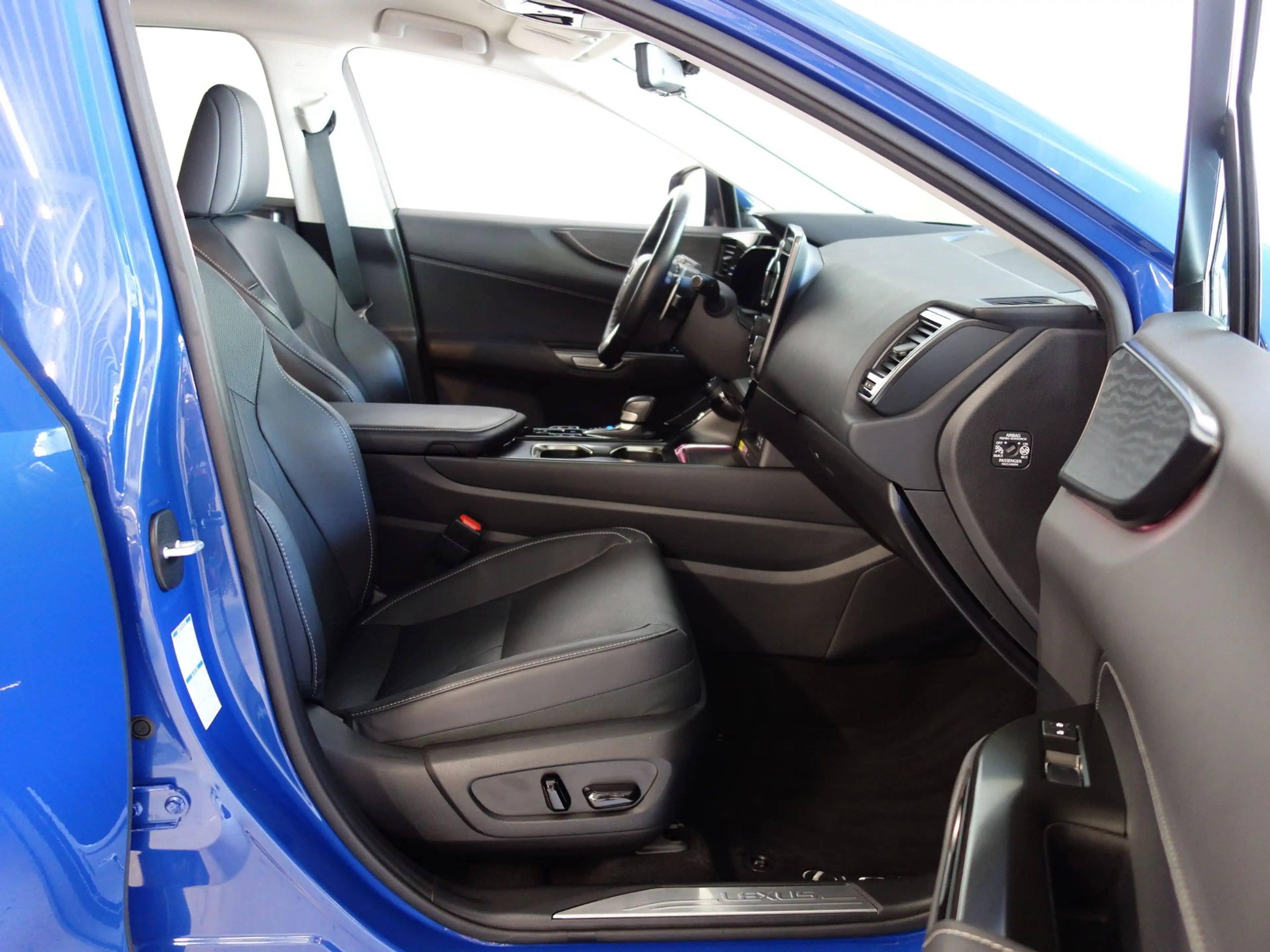 Lexus NX 450h+ PHEV AWD Aut. *LUXURY PAKET *GARANTIE *LEASING *M — photo 11