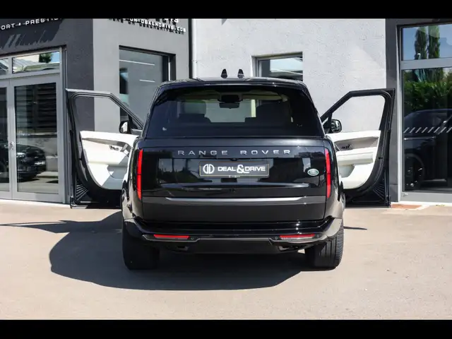 Land Rover Range Rover view 7