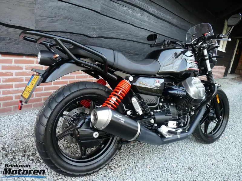 Moto Guzzi V 7 - foto 5