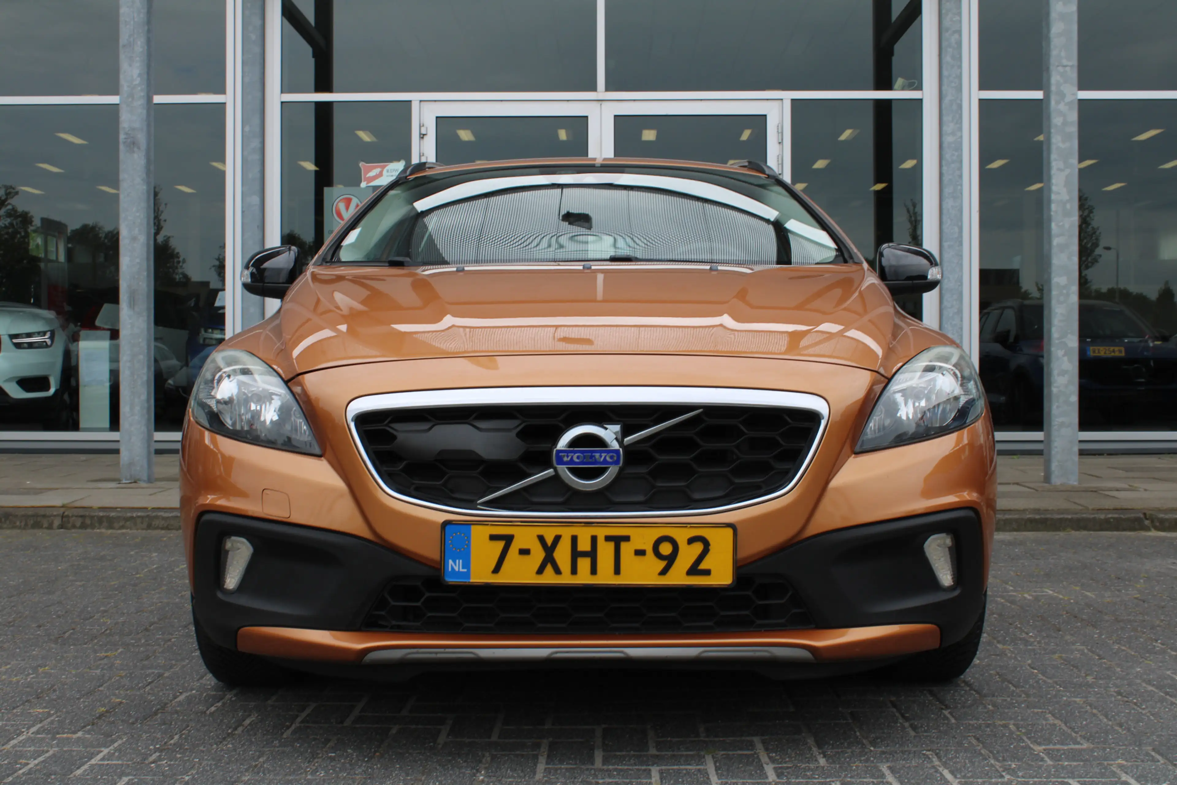 Volvo V40 Cross Country T4 180PK Automaat Kinetic | Adapt. Cruise | BLIS | — photo 4