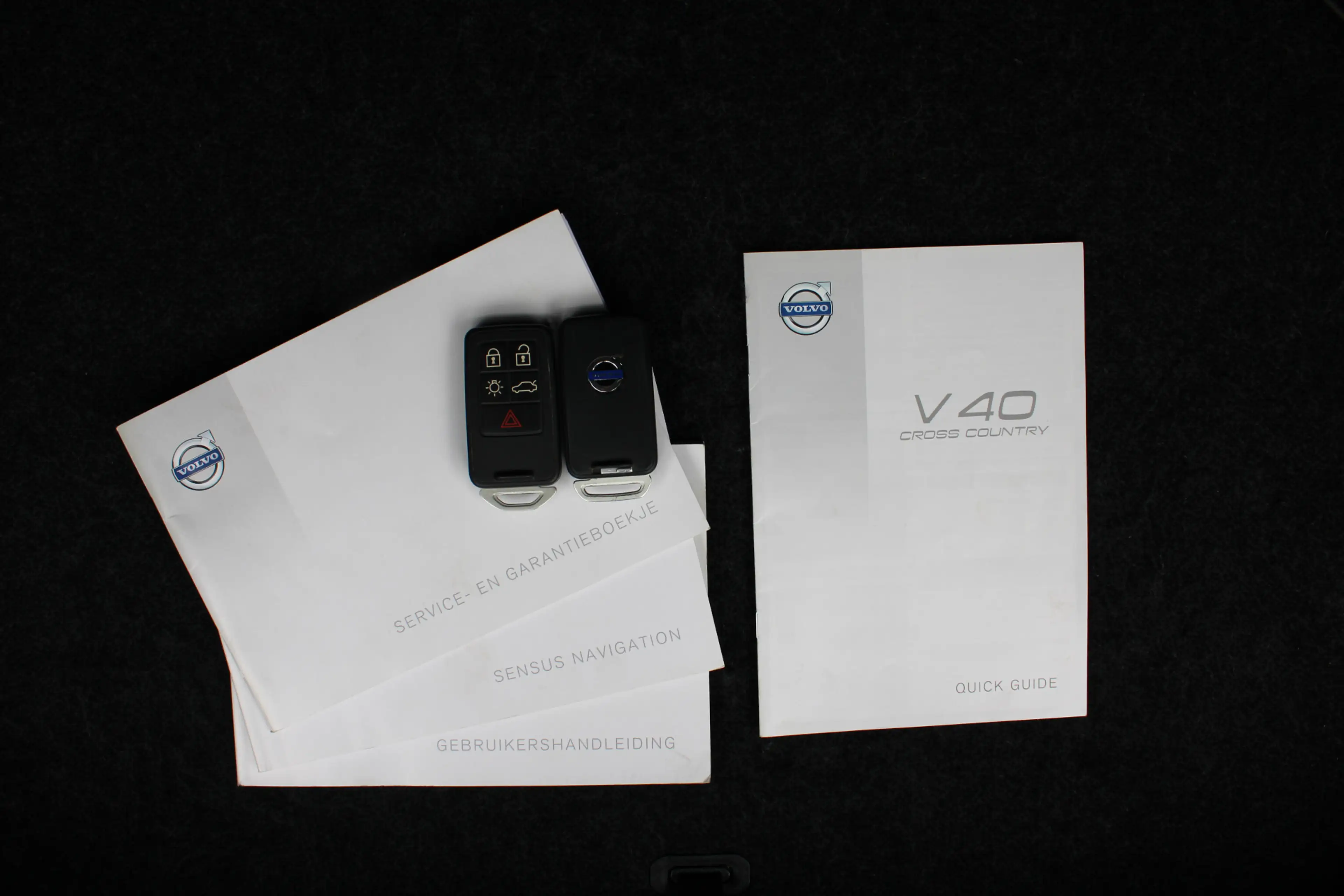 Volvo V40 Cross Country T4 180PK Automaat Kinetic | Adapt. Cruise | BLIS | — photo 9