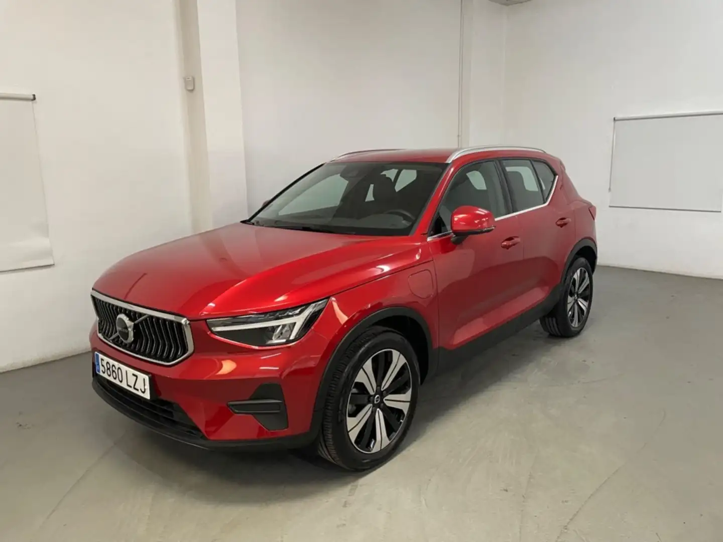 Volvo XC40 T4 Recharge Ultimate Bright Aut. Mauve - 2