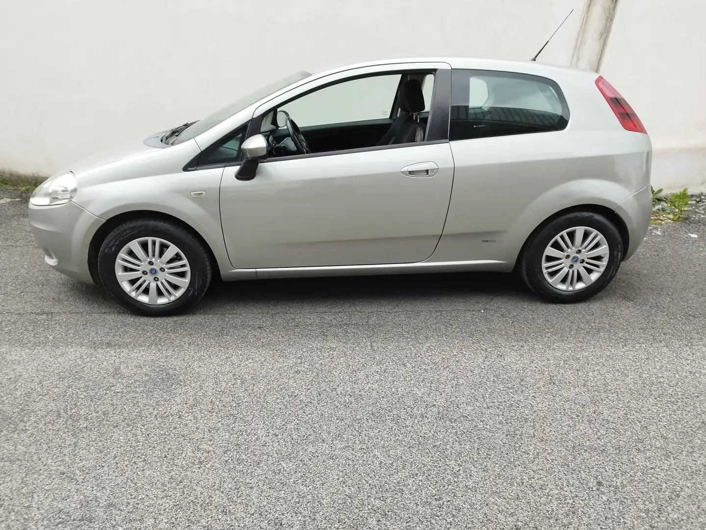 Fiat Grande Punto Grande Punto III 2005 3p 1.3 mjt 16v Emotion Grigio - 2