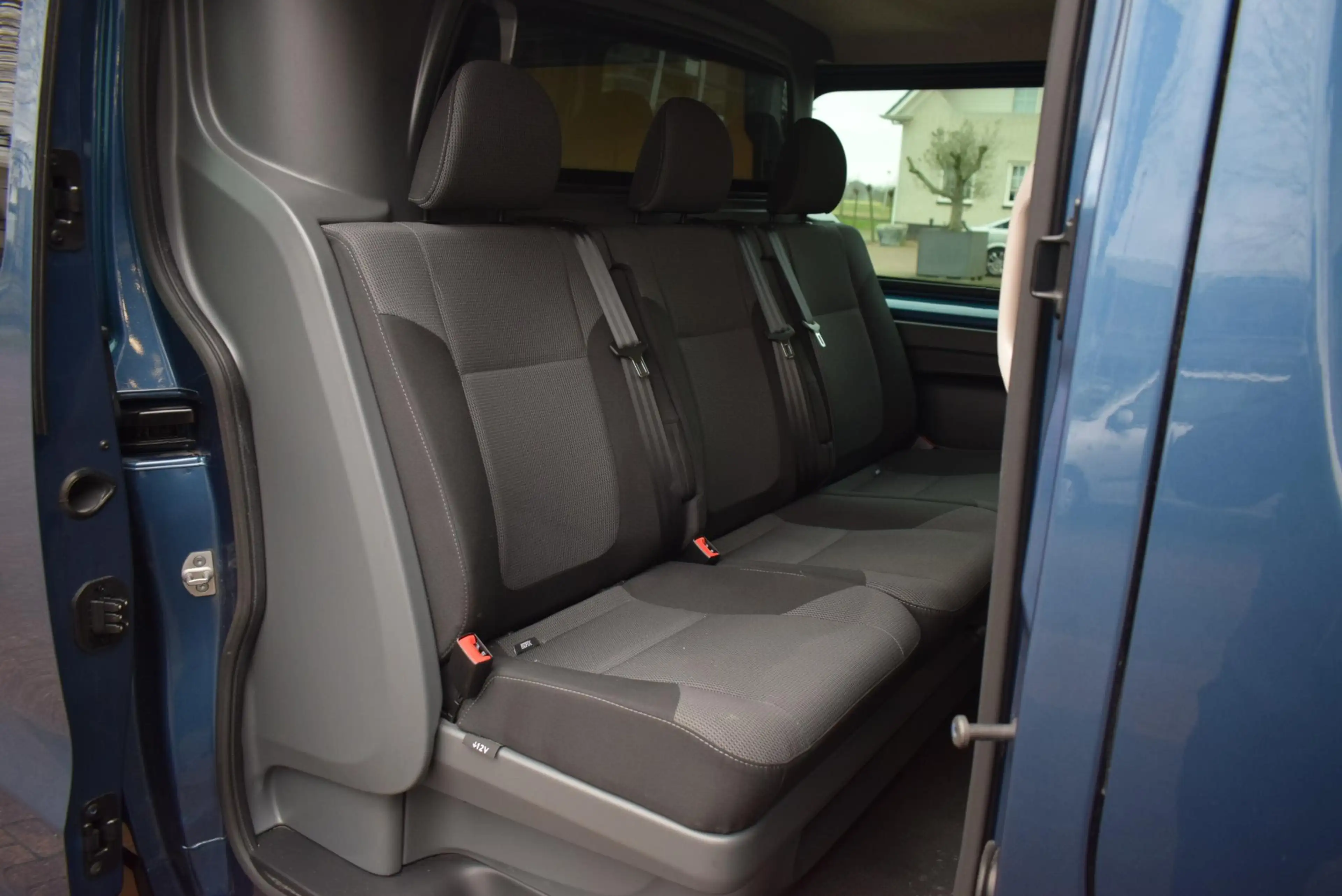 Nissan NV300 2.0 dCi 145 L2H1 Optima DC Comfort Navi Airco Came — photo 7