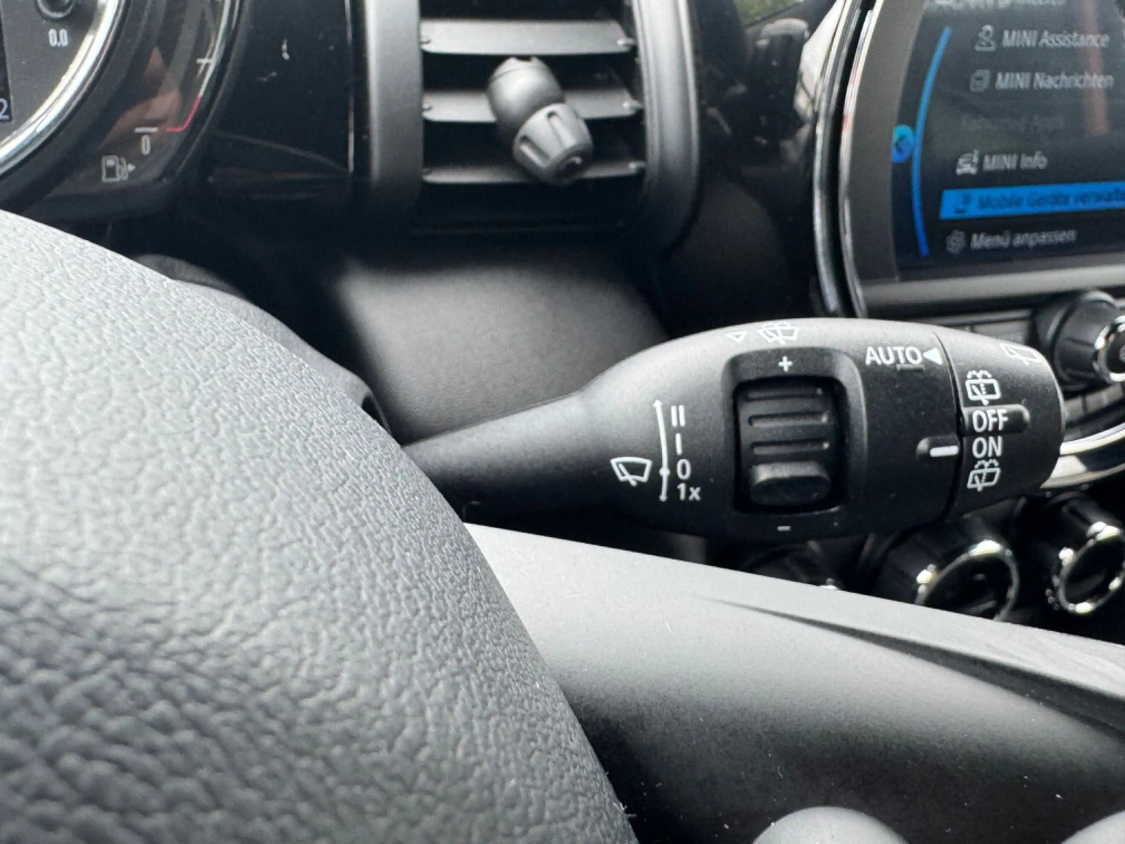 MINI Cooper Mini | LED | Automatik | BT CarPlay — photo 16