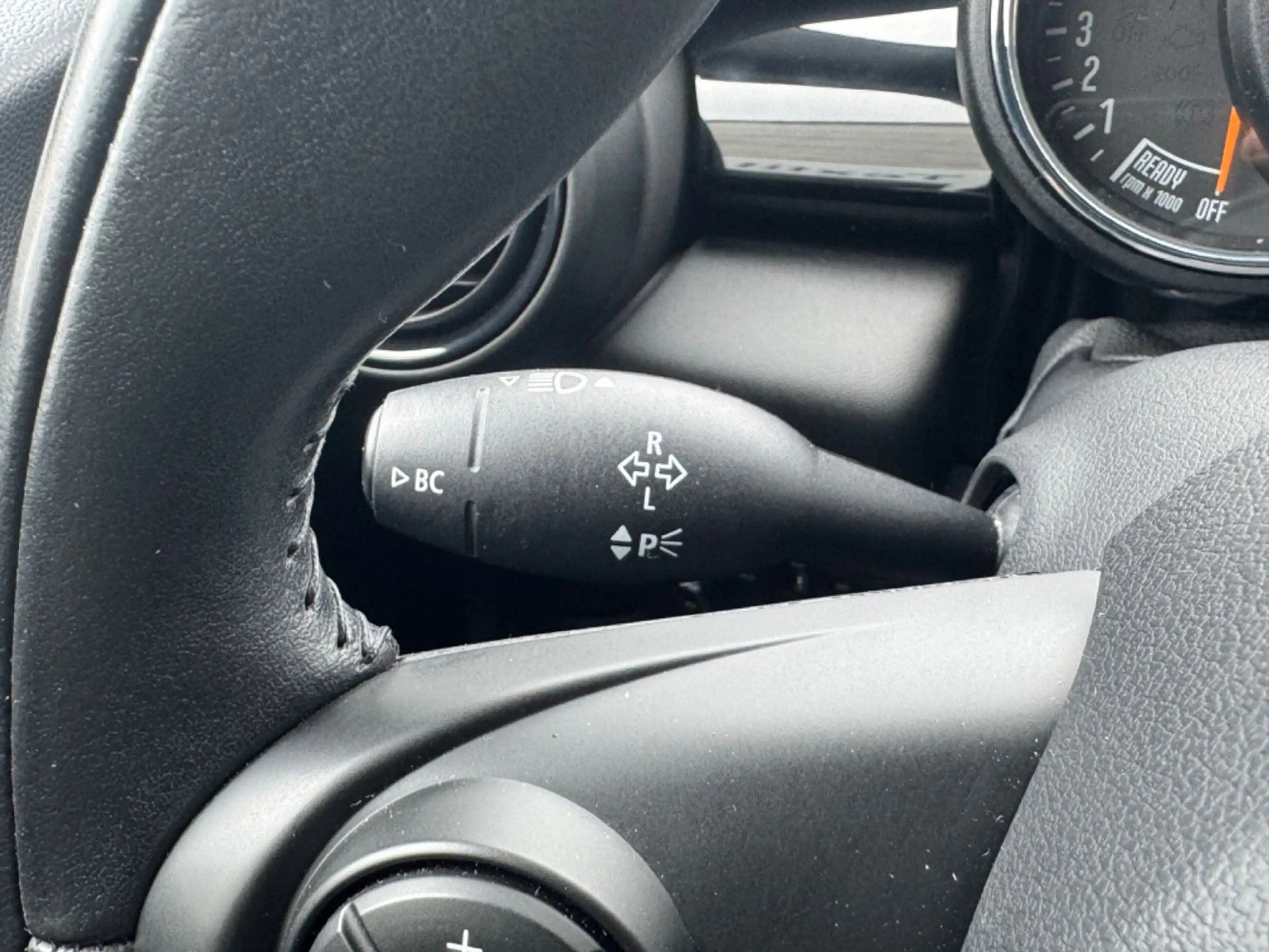 MINI Cooper Mini | LED | Automatik | BT CarPlay — photo 15
