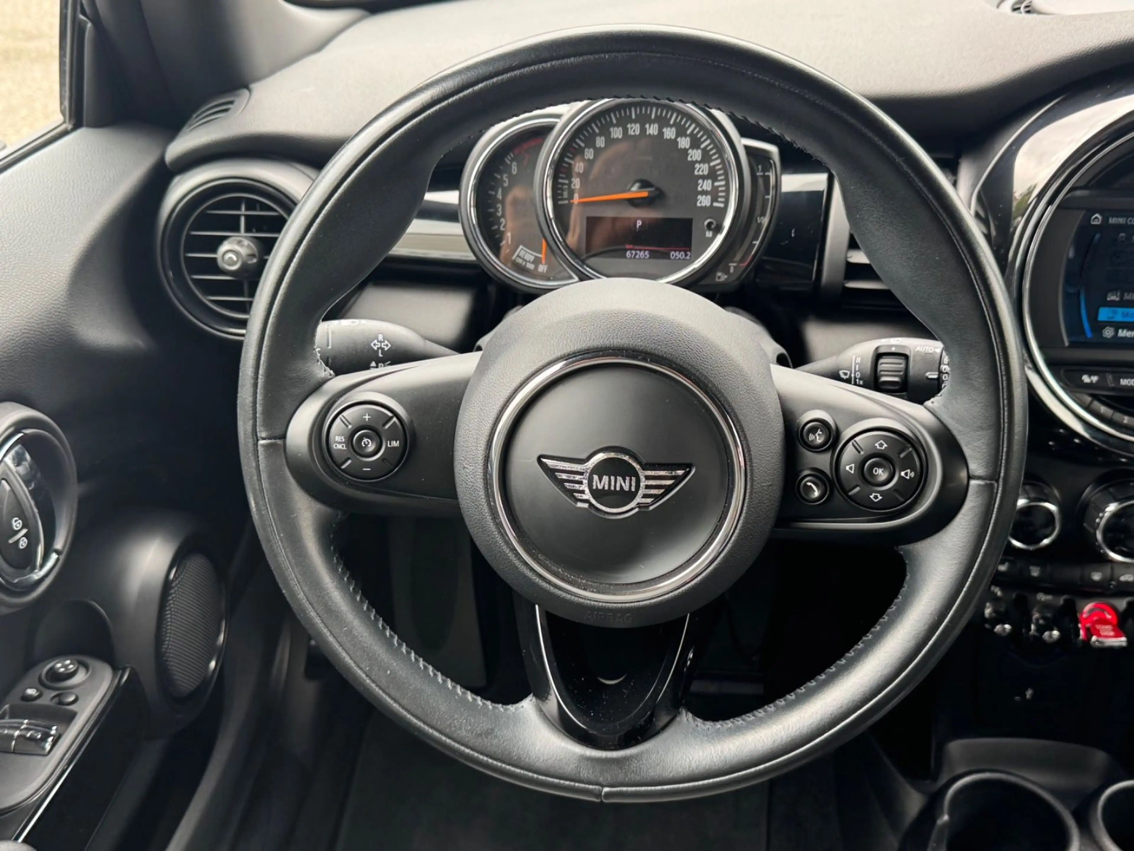 MINI Cooper Mini | LED | Automatik | BT CarPlay — photo 11