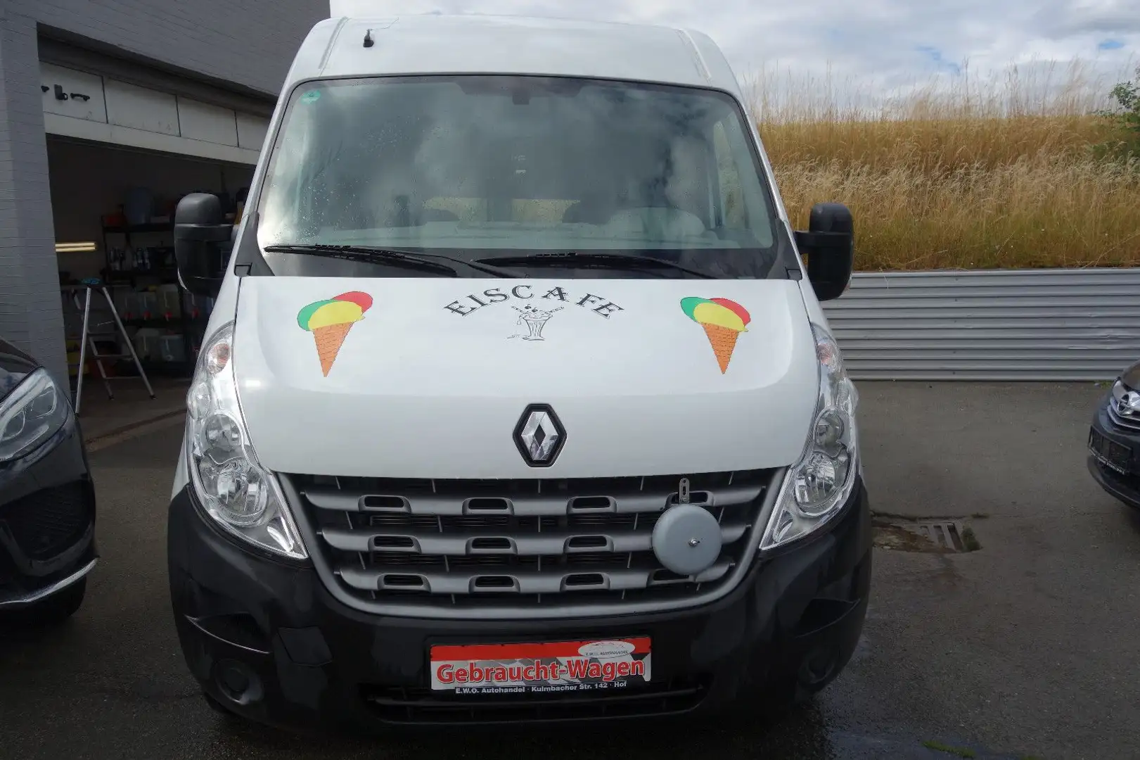 Renault Master III Kasten L1H2 HKa 3,3t Eis Wagen Bílá - 2