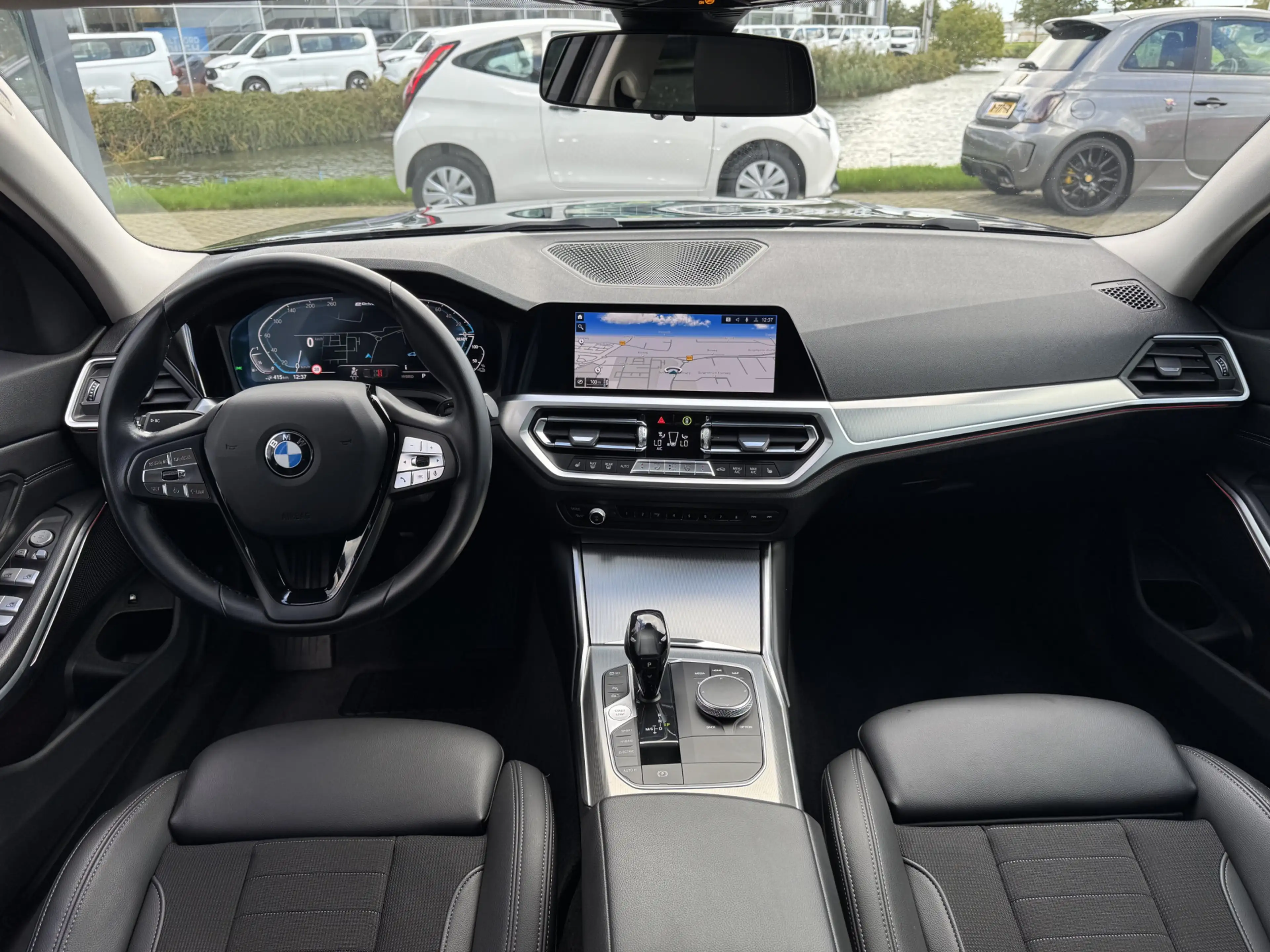 BMW 330 3-serie 330e Sport Line | Business Professional | — photo 8