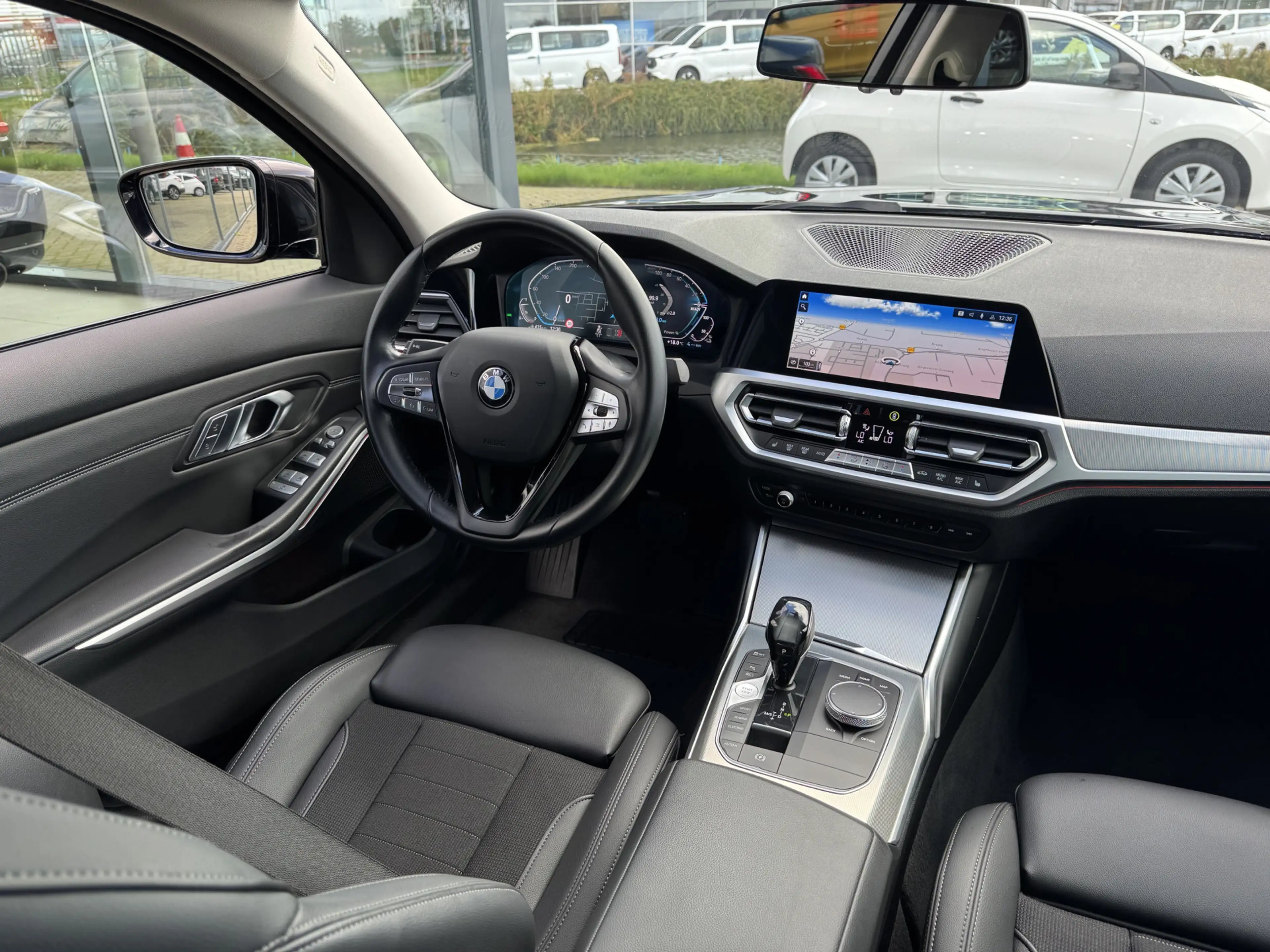 BMW 330 3-serie 330e Sport Line | Business Professional | — photo 7