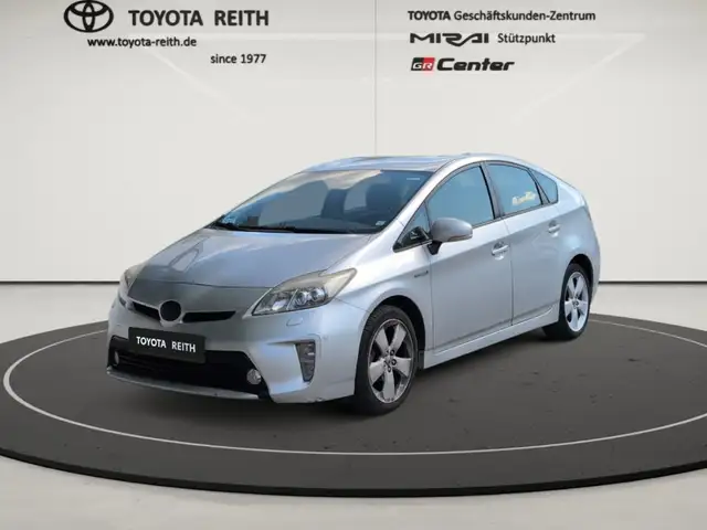 Toyota Prius Executive LED Keyless Entry Keyless Start Temp Tel