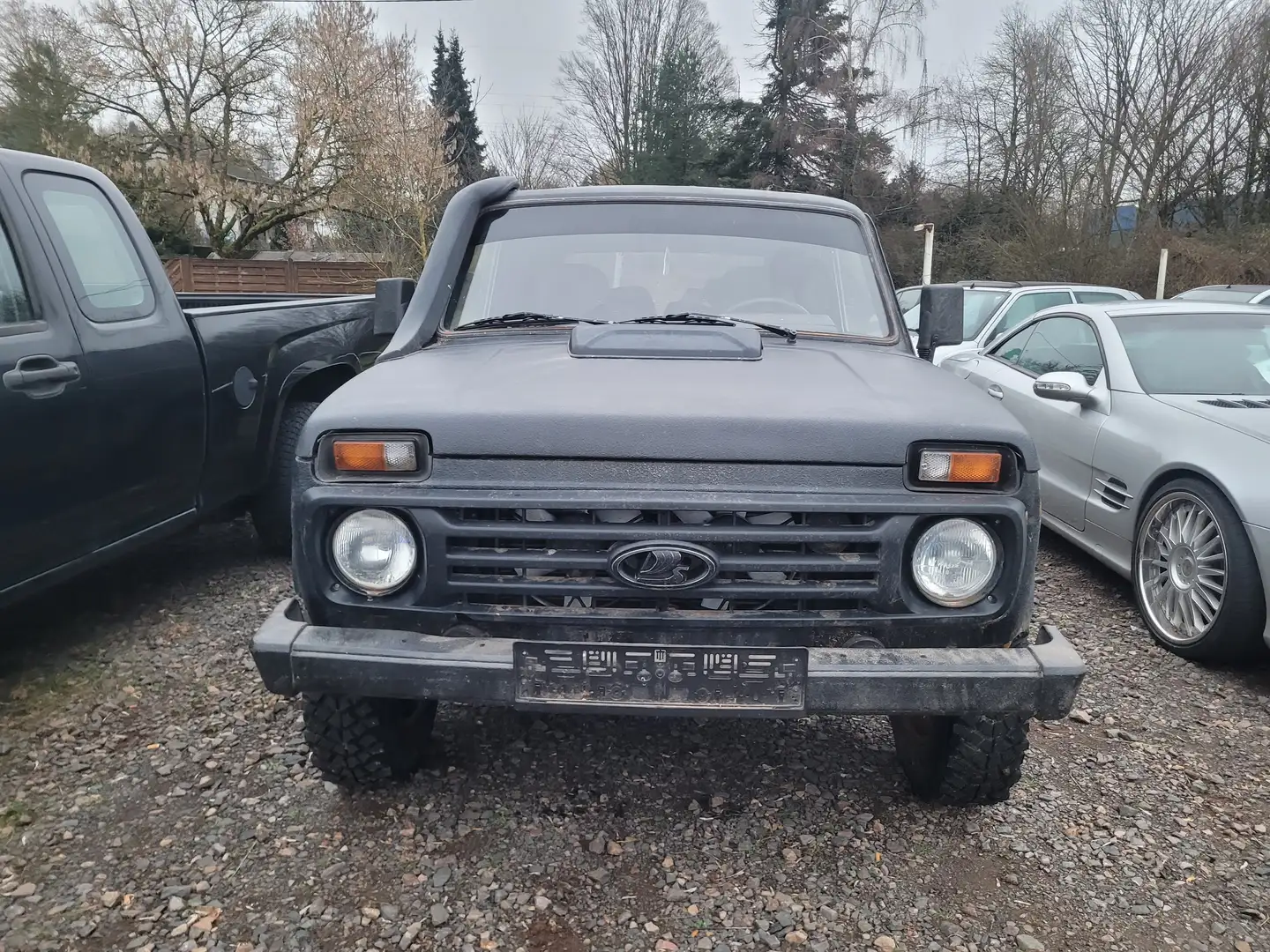 Lada Niva Niva 1.7i 4x4 Grün - 2